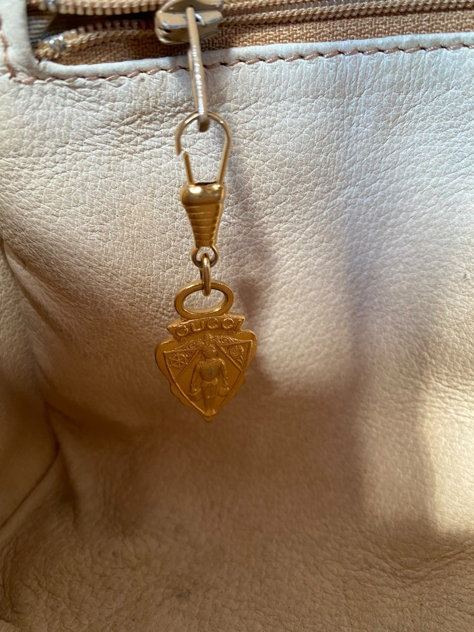 GUCCI Vintage GG Crossbody Web Line