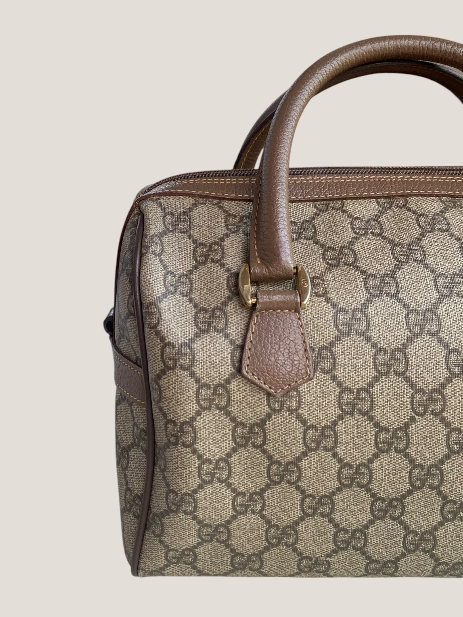 Gucci bauletto GG canvas