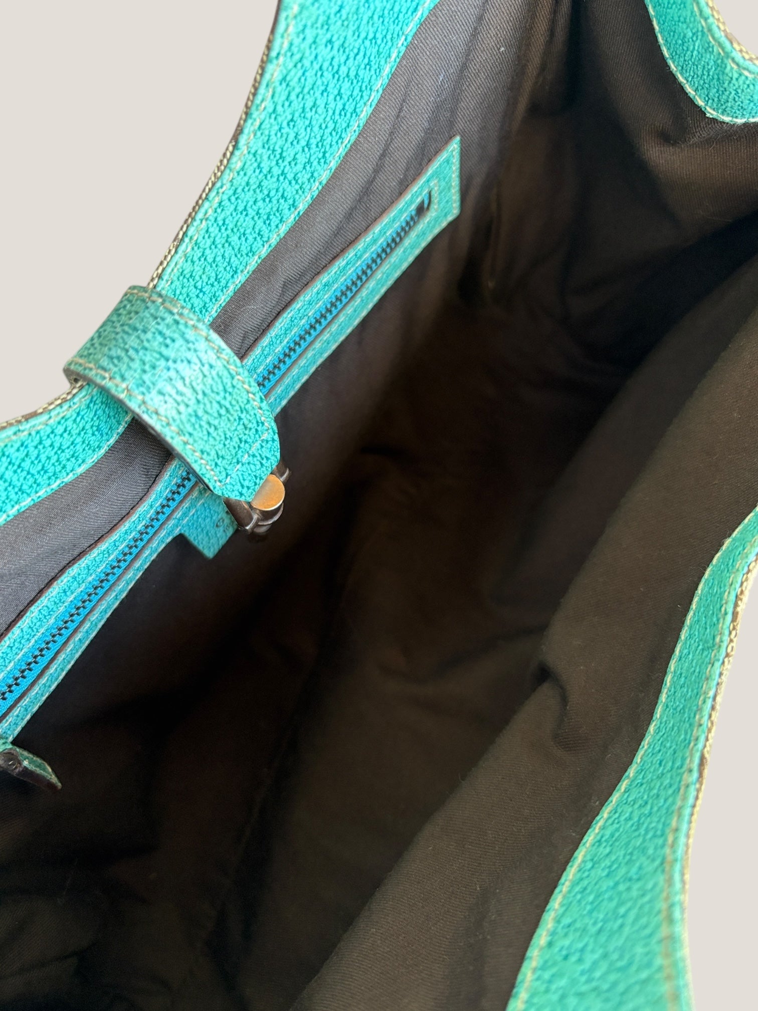 Gucci Jackie turchese con hardware oro rosa