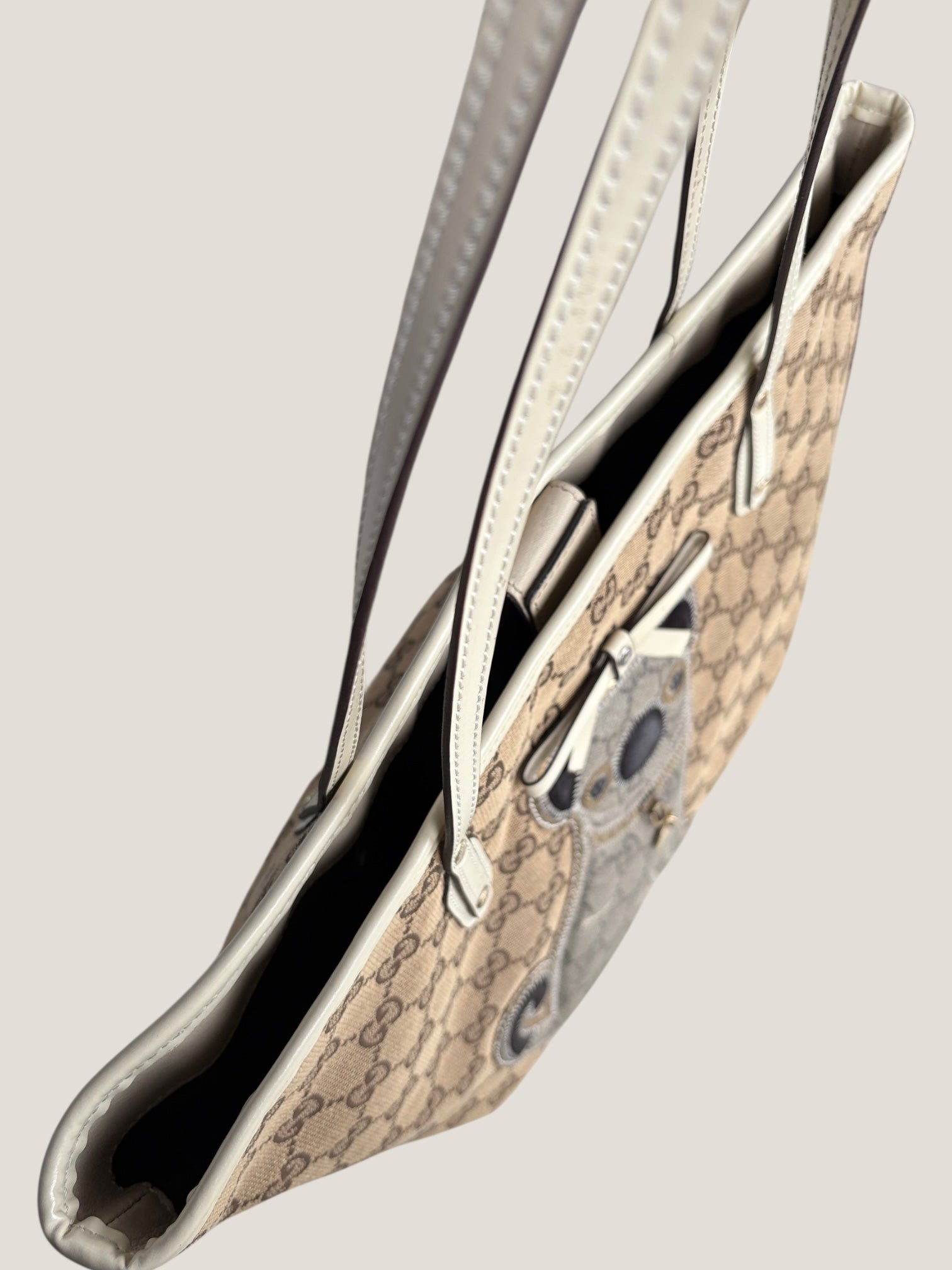 GUCCI GG CANVAS TOTE “DOG PATCH”