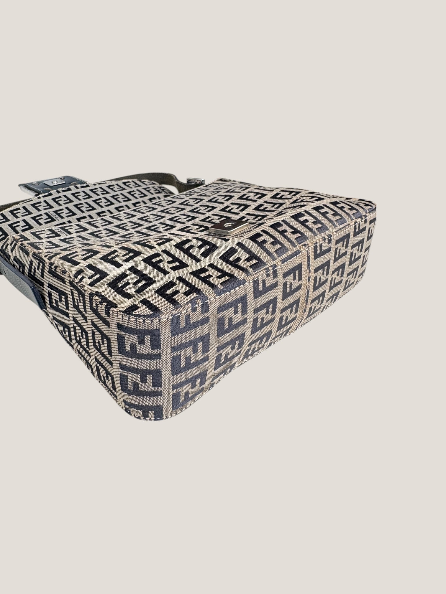 Fendi Baguette Blue Zucchino