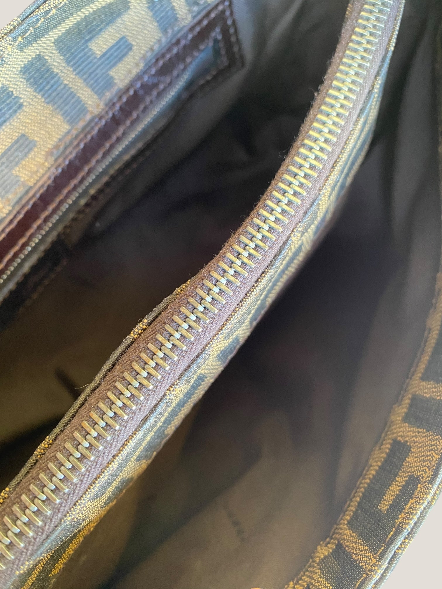 Fendi Baguette in canvas monogram FF
