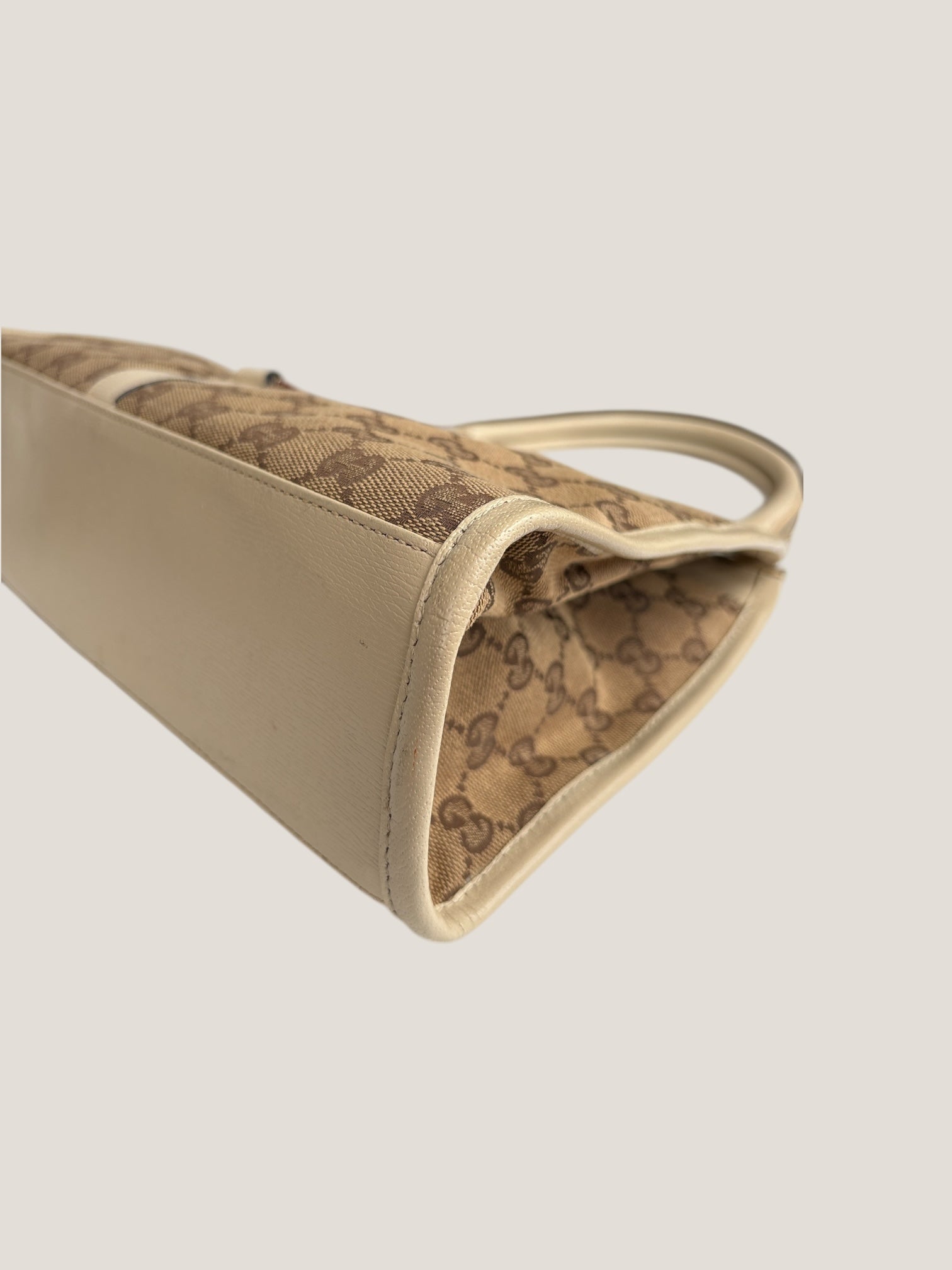 Gucci Shoulder Bag GG Monogram Beige