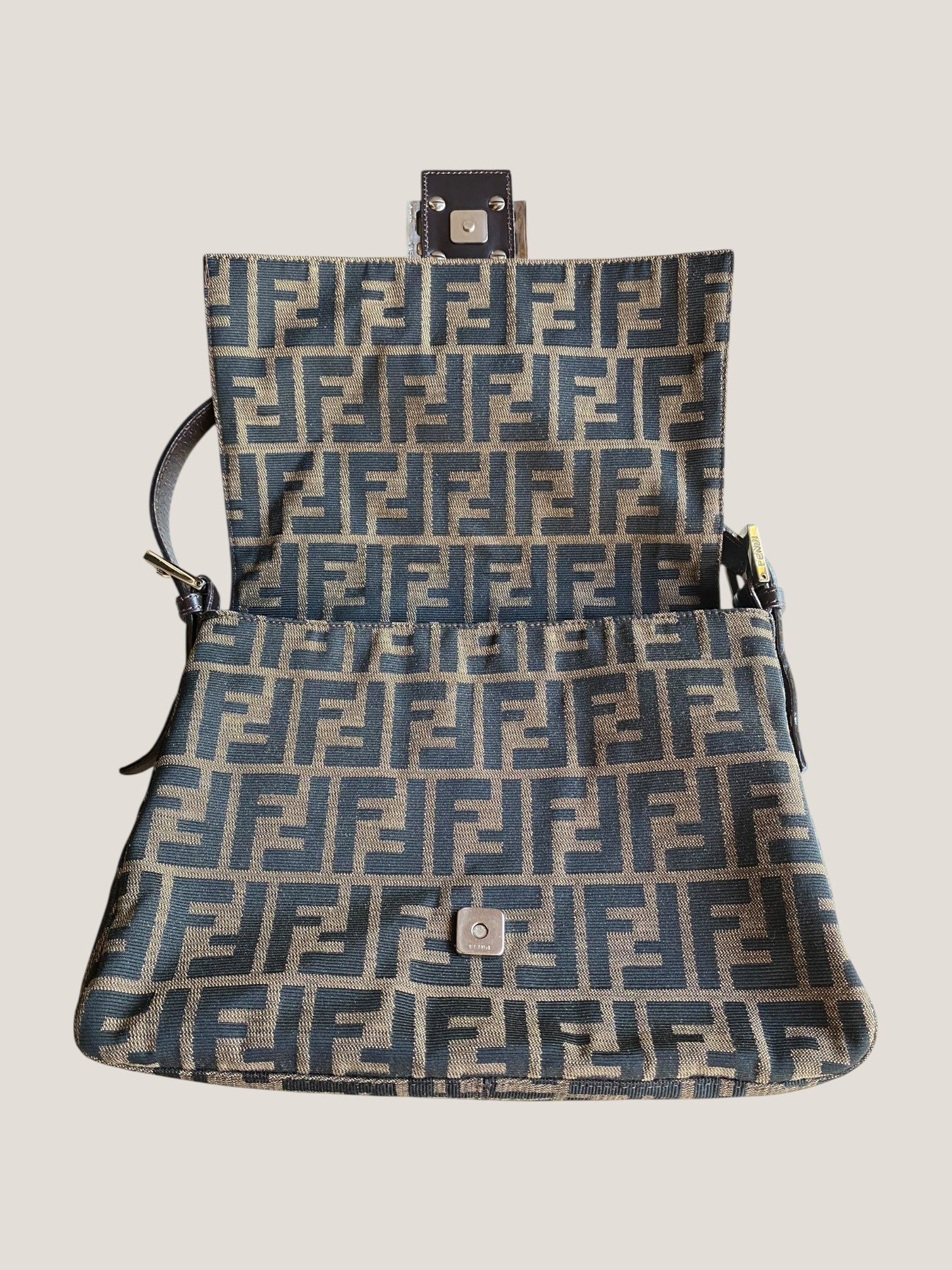 Fendi mamma baguette