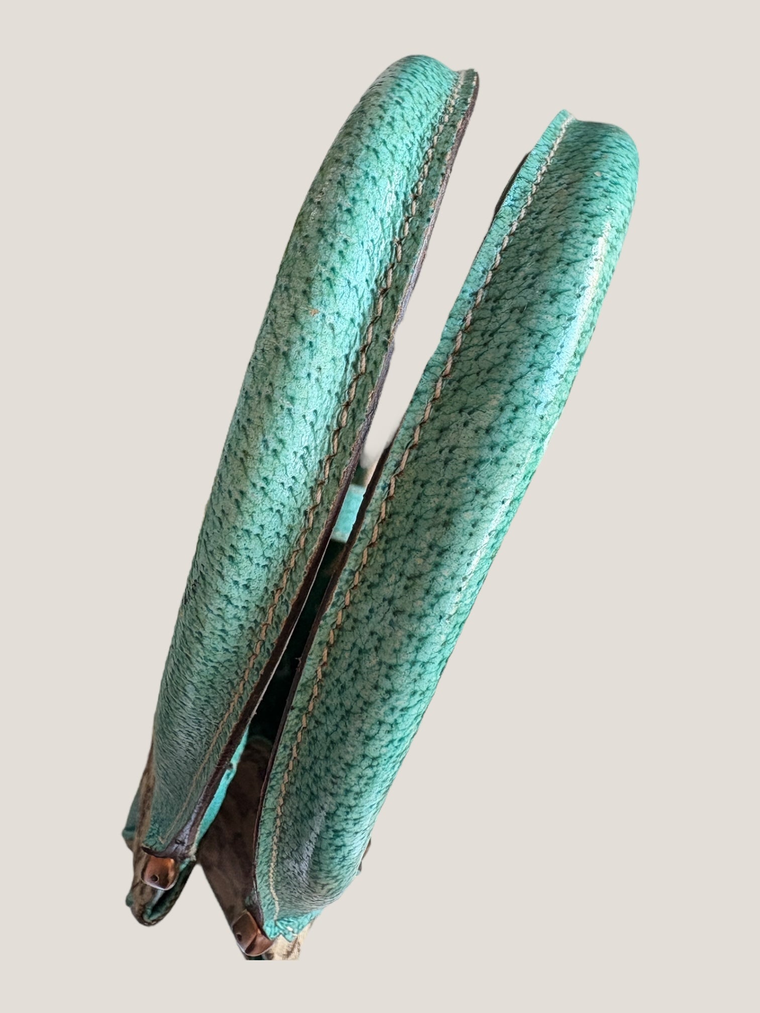 Gucci Jackie turchese con hardware oro rosa