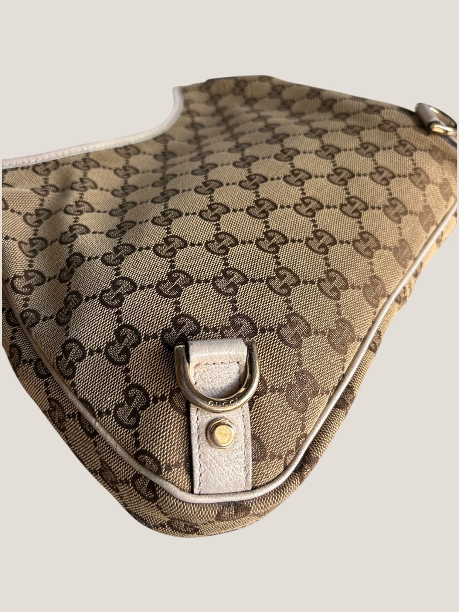 Gucci Hobo GG canvas