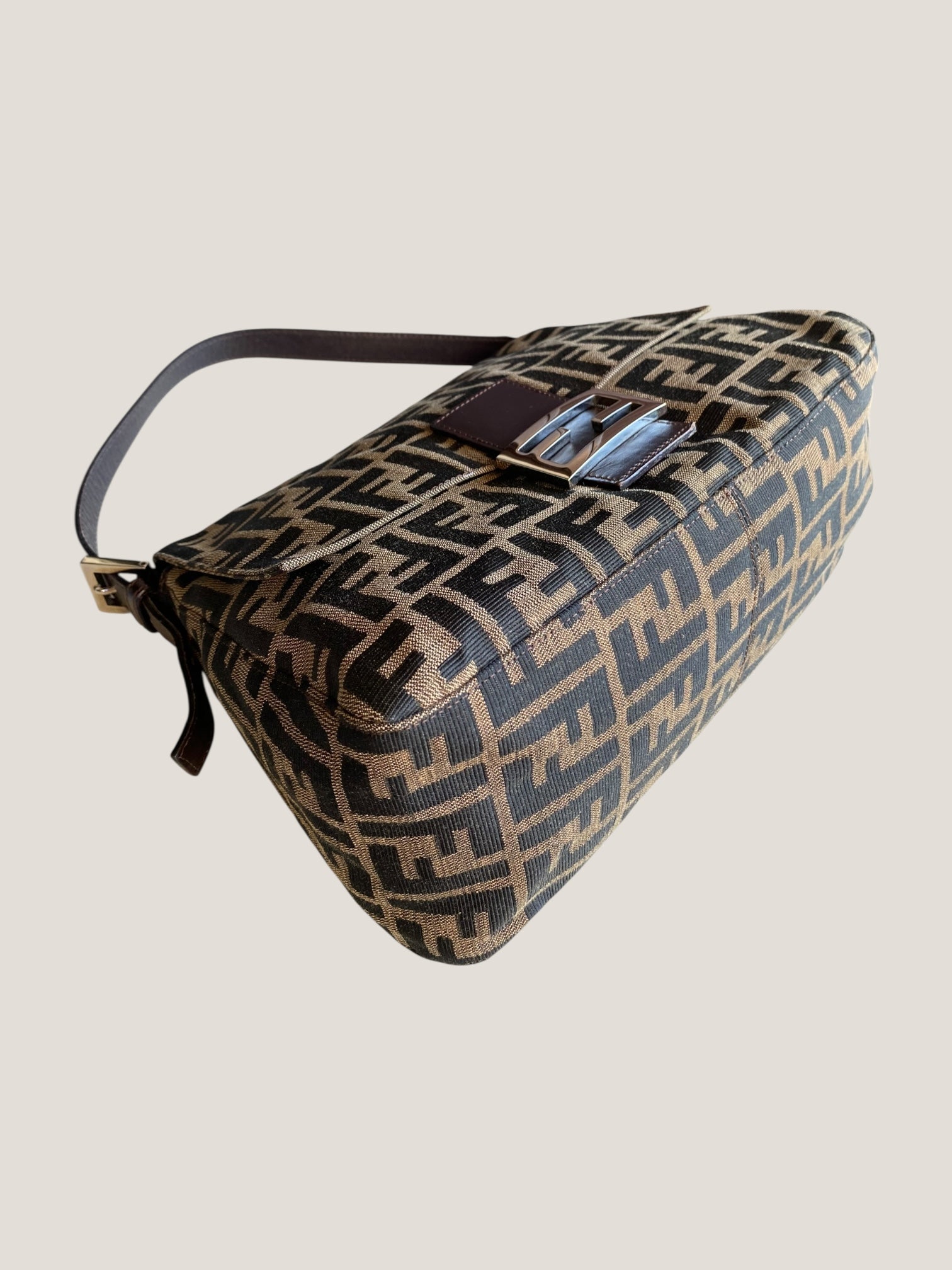 Fendi mamma baguette