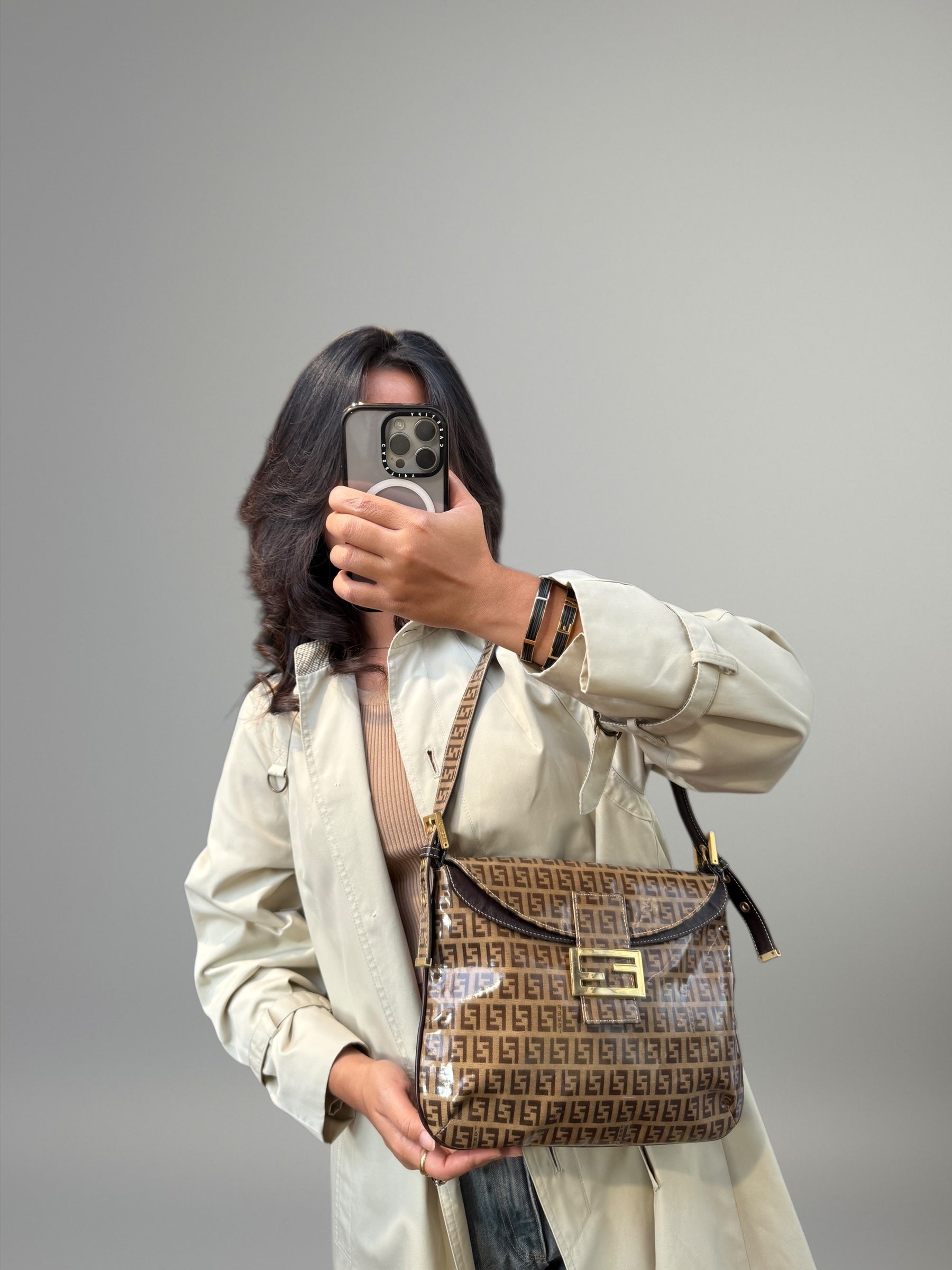 FENDI Baguette Monogram Crystal Marrone