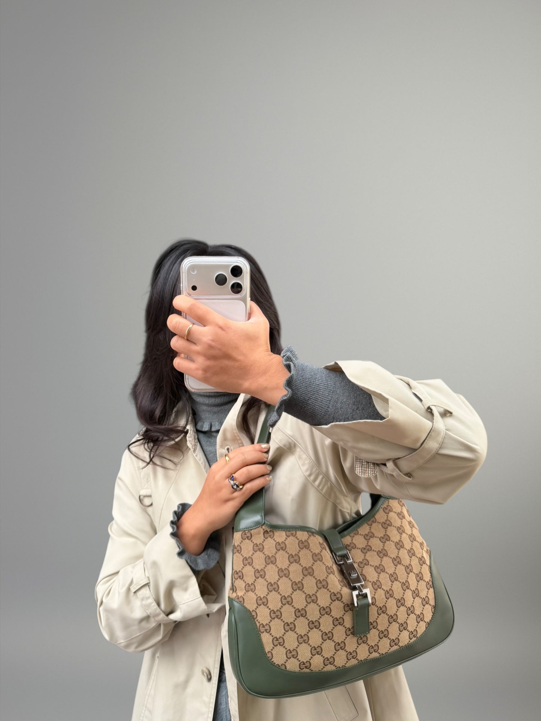 Gucci Jackie GG canvas con profili in pelle verde