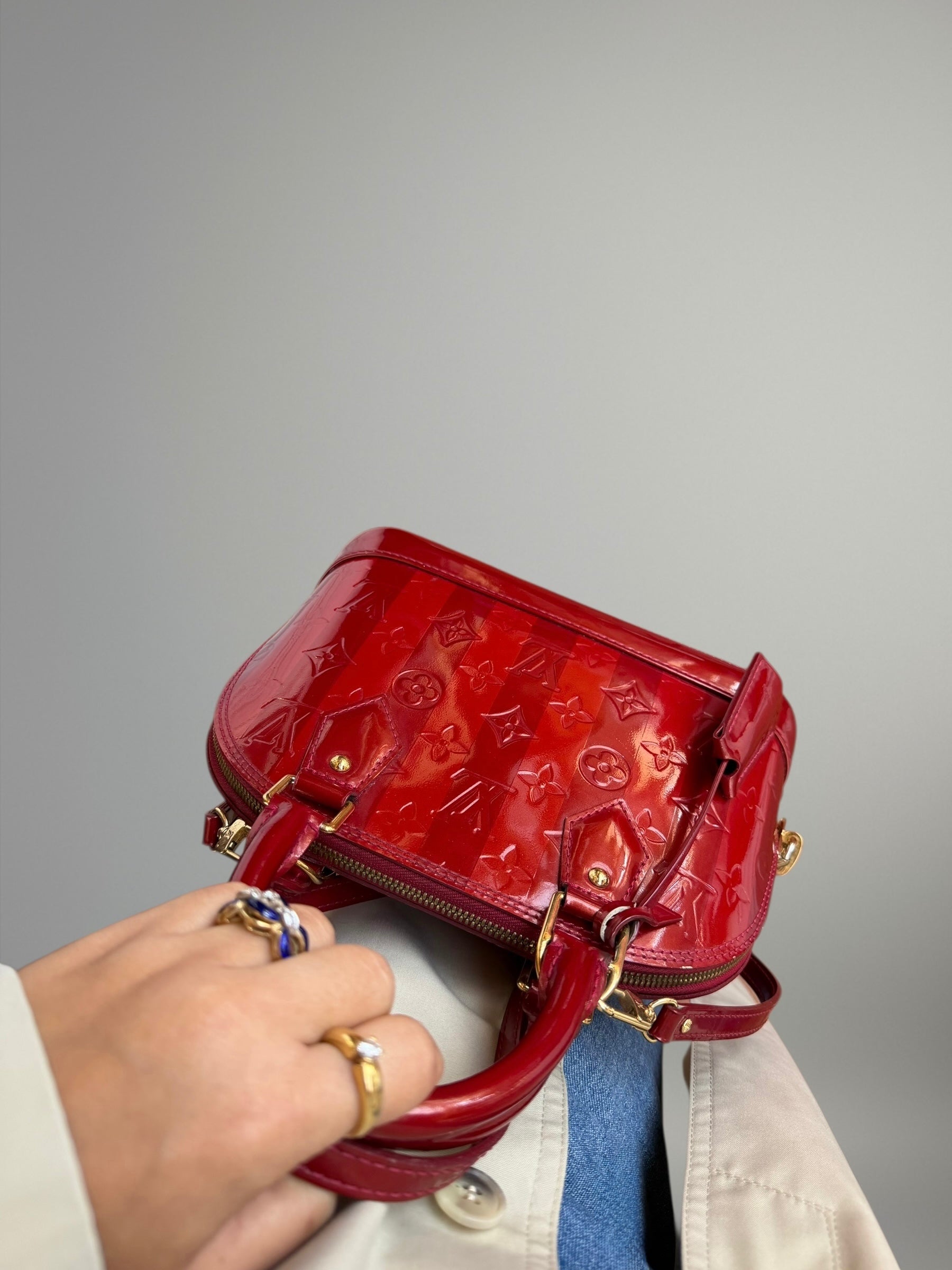 Louis Vuitton Alma BB Monogram Vernis