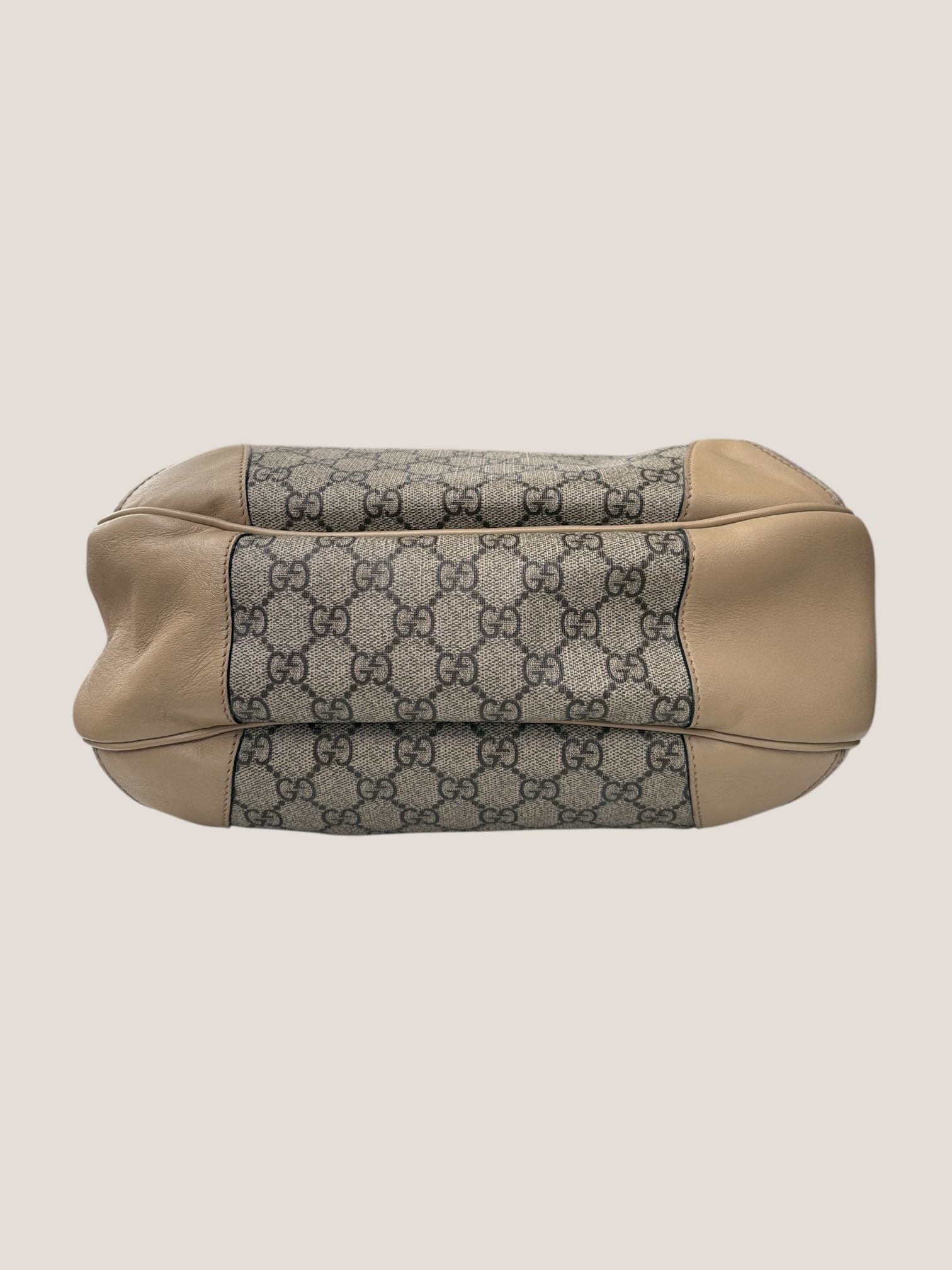 Gucci GG Supreme shoulder bag