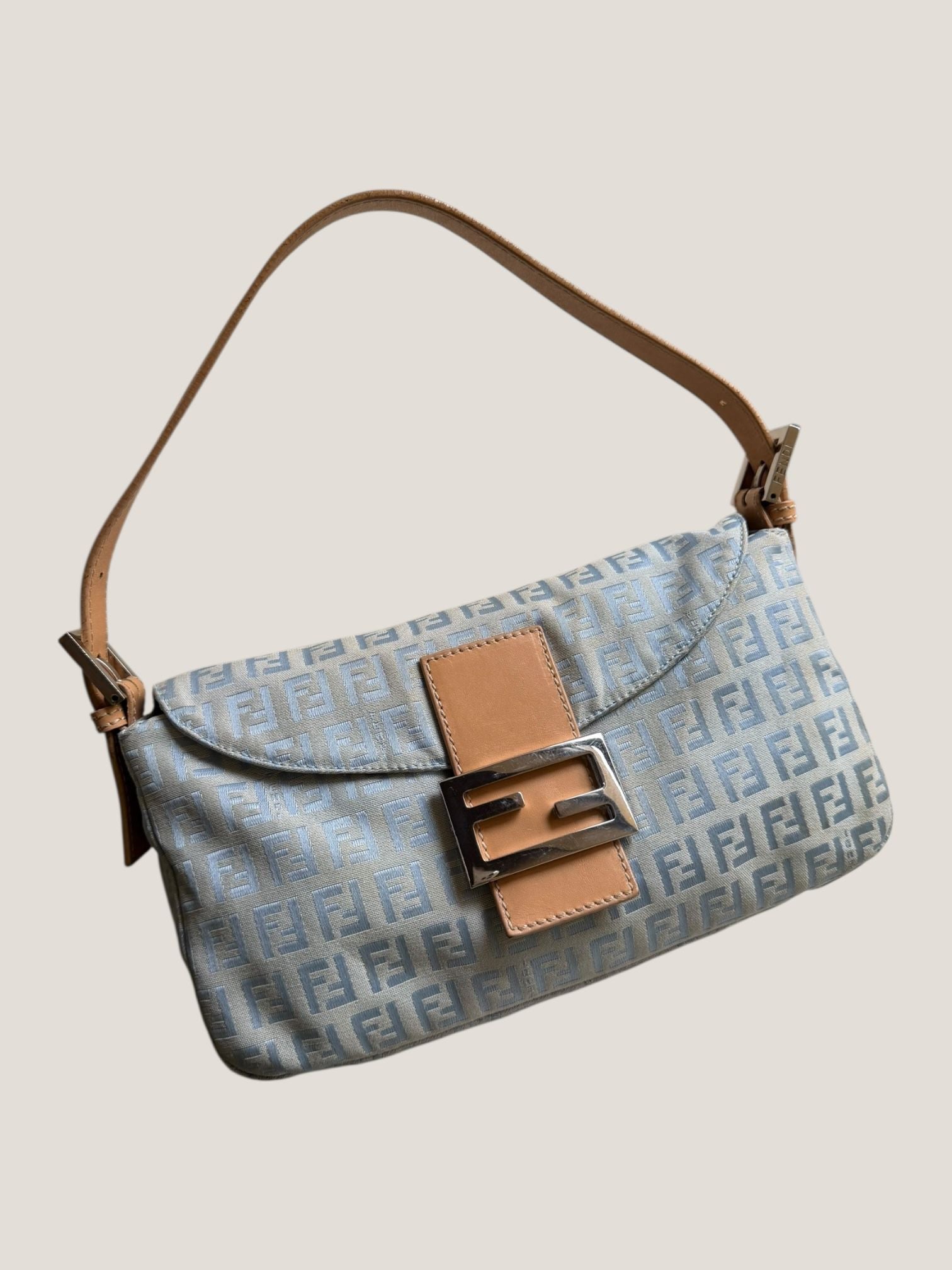 Fendi Baguette Monogram Jacquard Azzurro