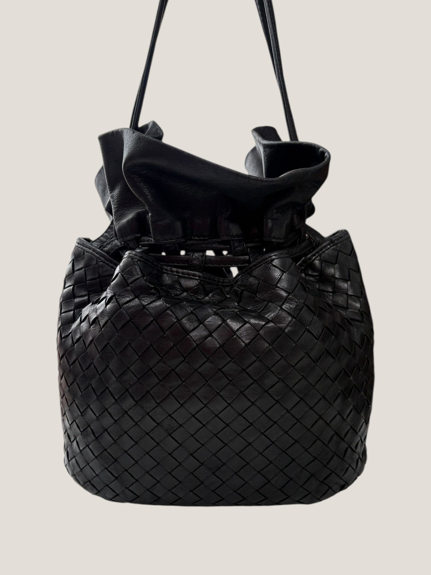 Bottega Veneta borsa a secchiello Intrecciato