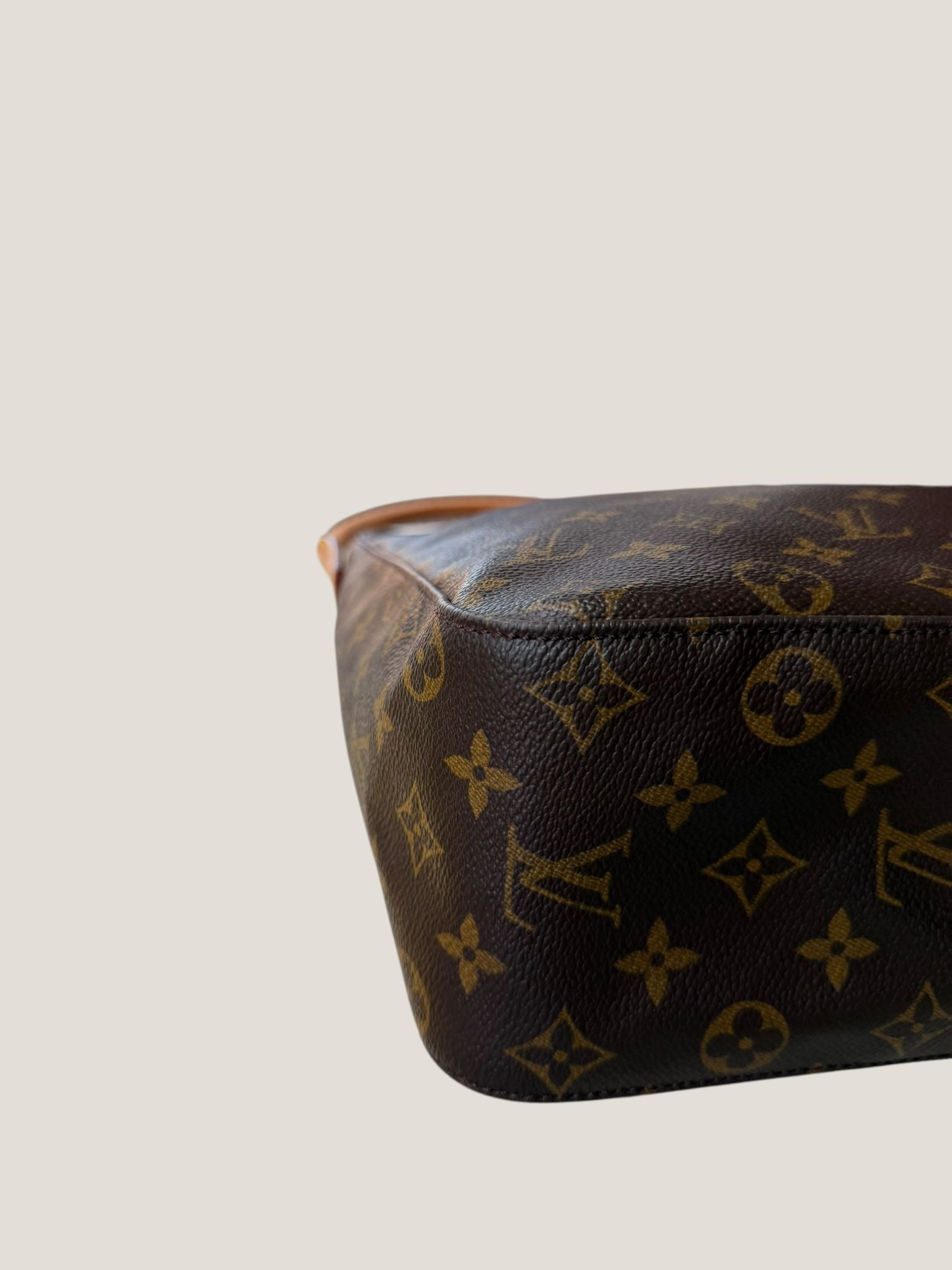 Louis Vuitton Looping GM