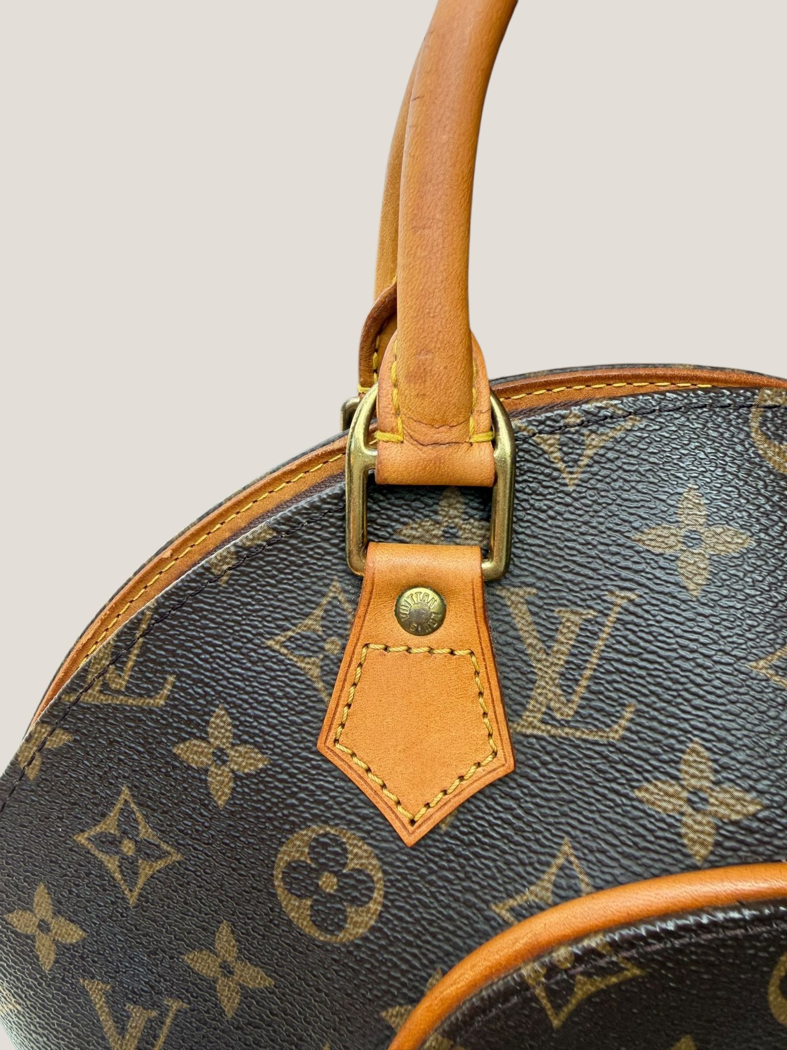 Louis Vuitton Ellipse PM