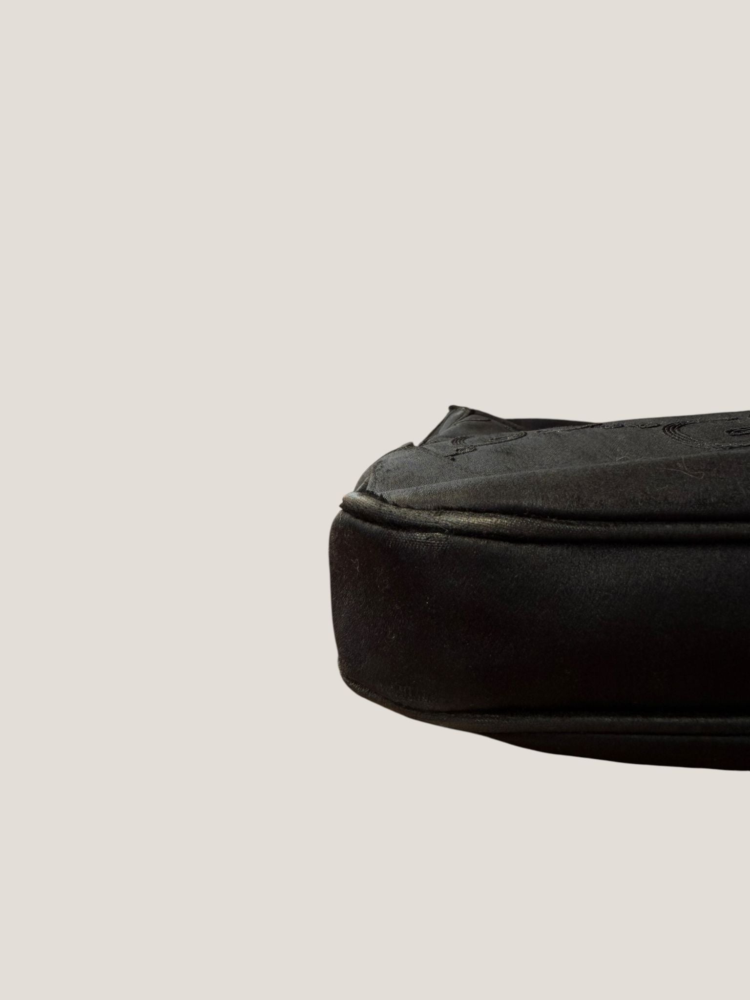 Gucci Jackie in seta