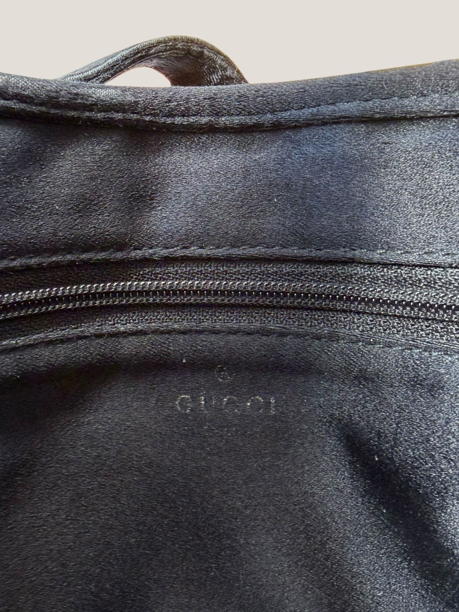 Gucci Jackie in seta
