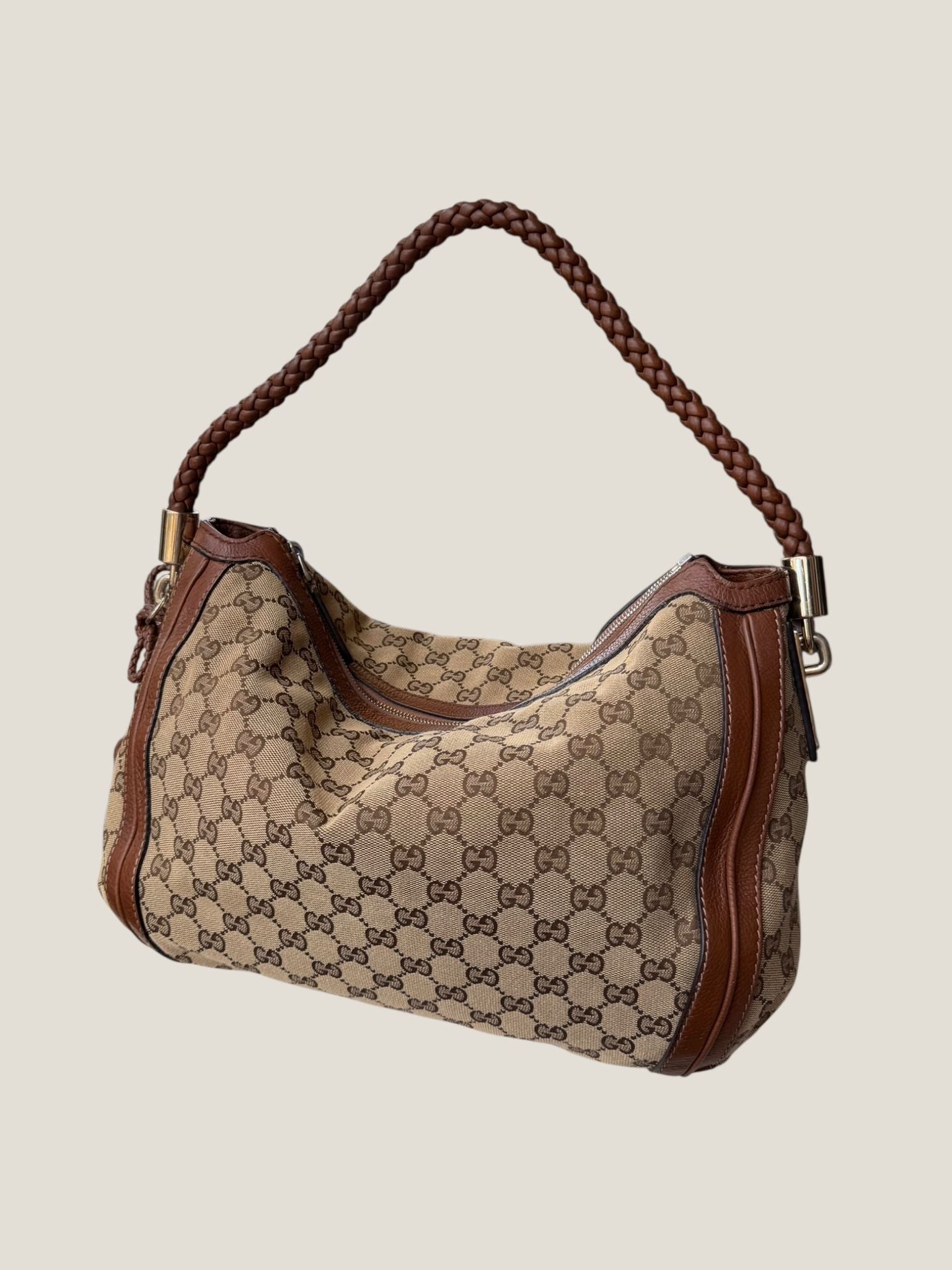 Gucci Bella Hobo in tela GG