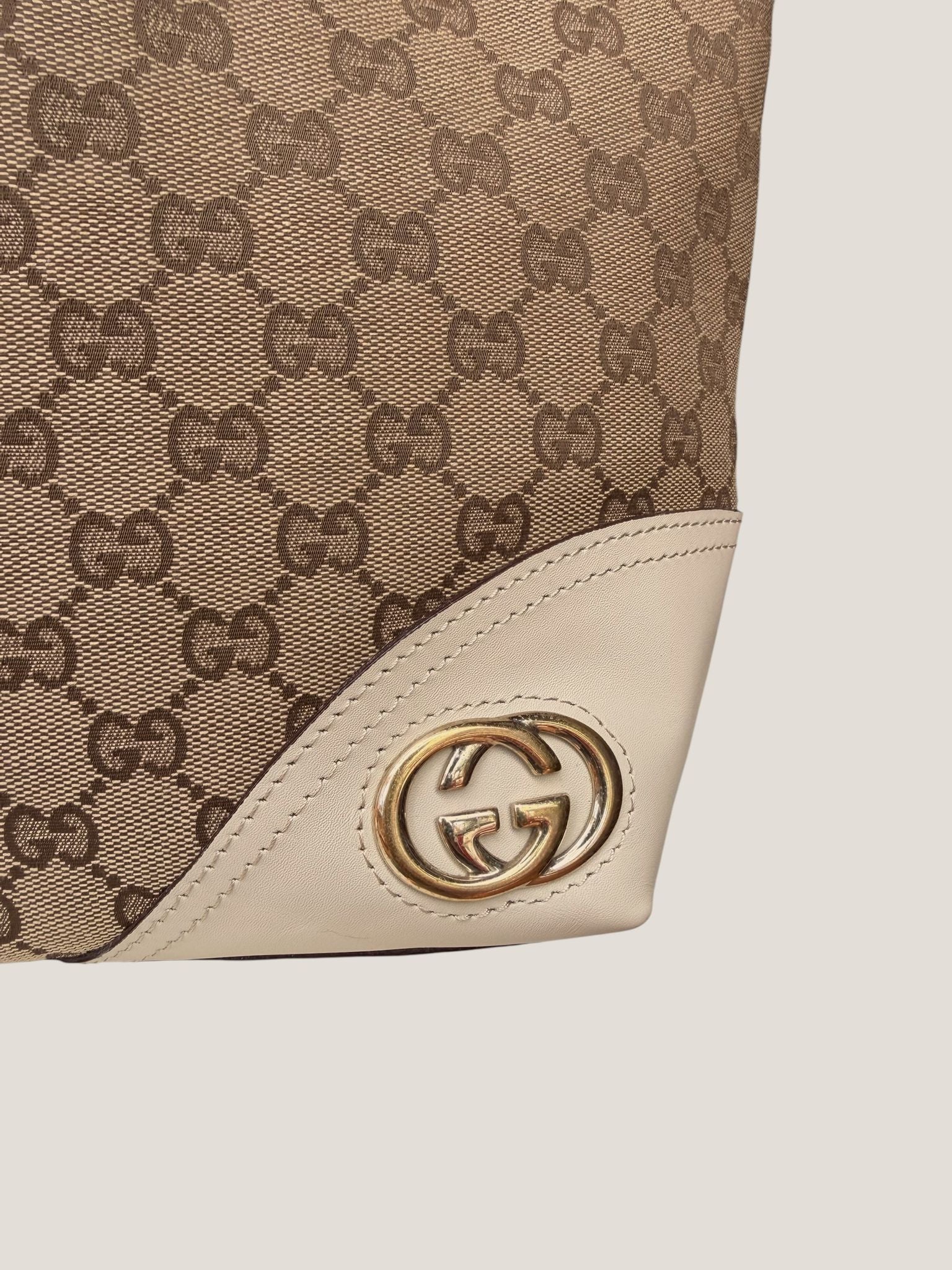 Gucci Tote GG Canvas