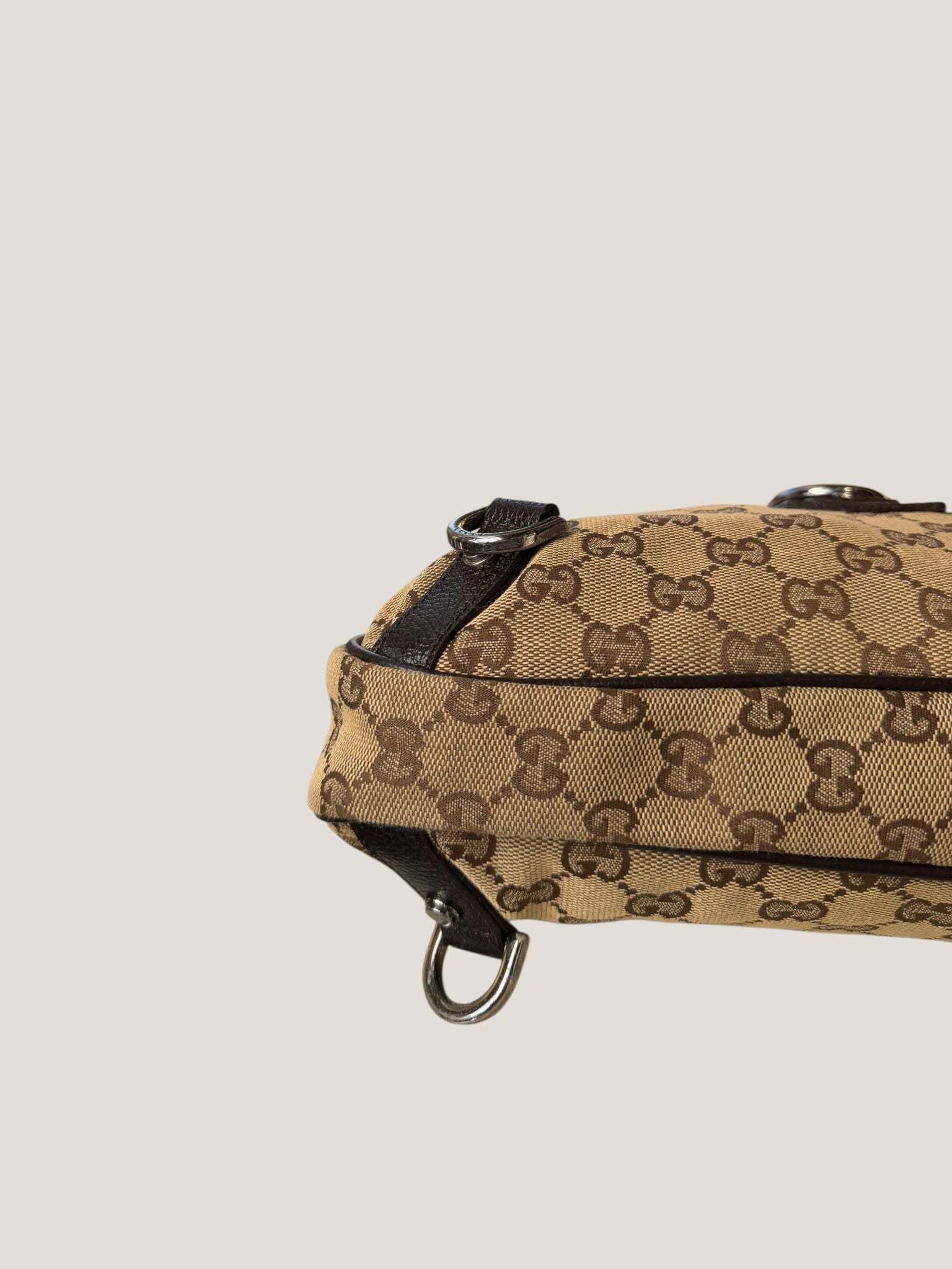 Gucci D Ring Hobo