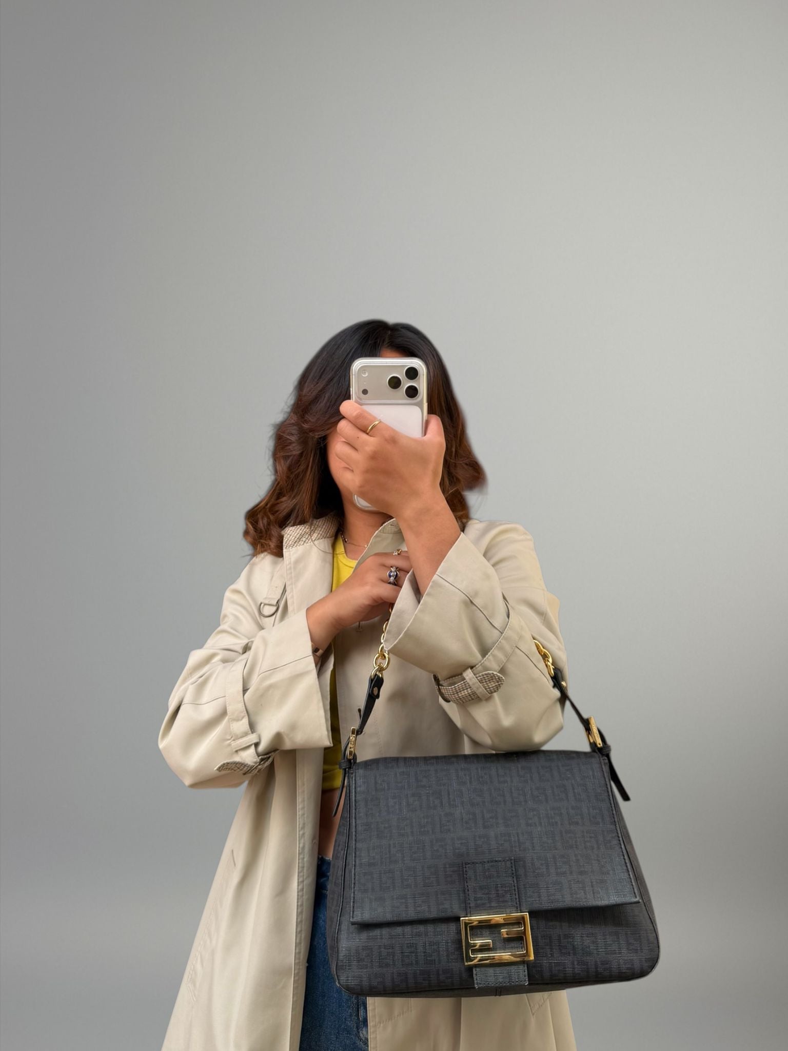 Fendi Mamma Baguette in catena oro