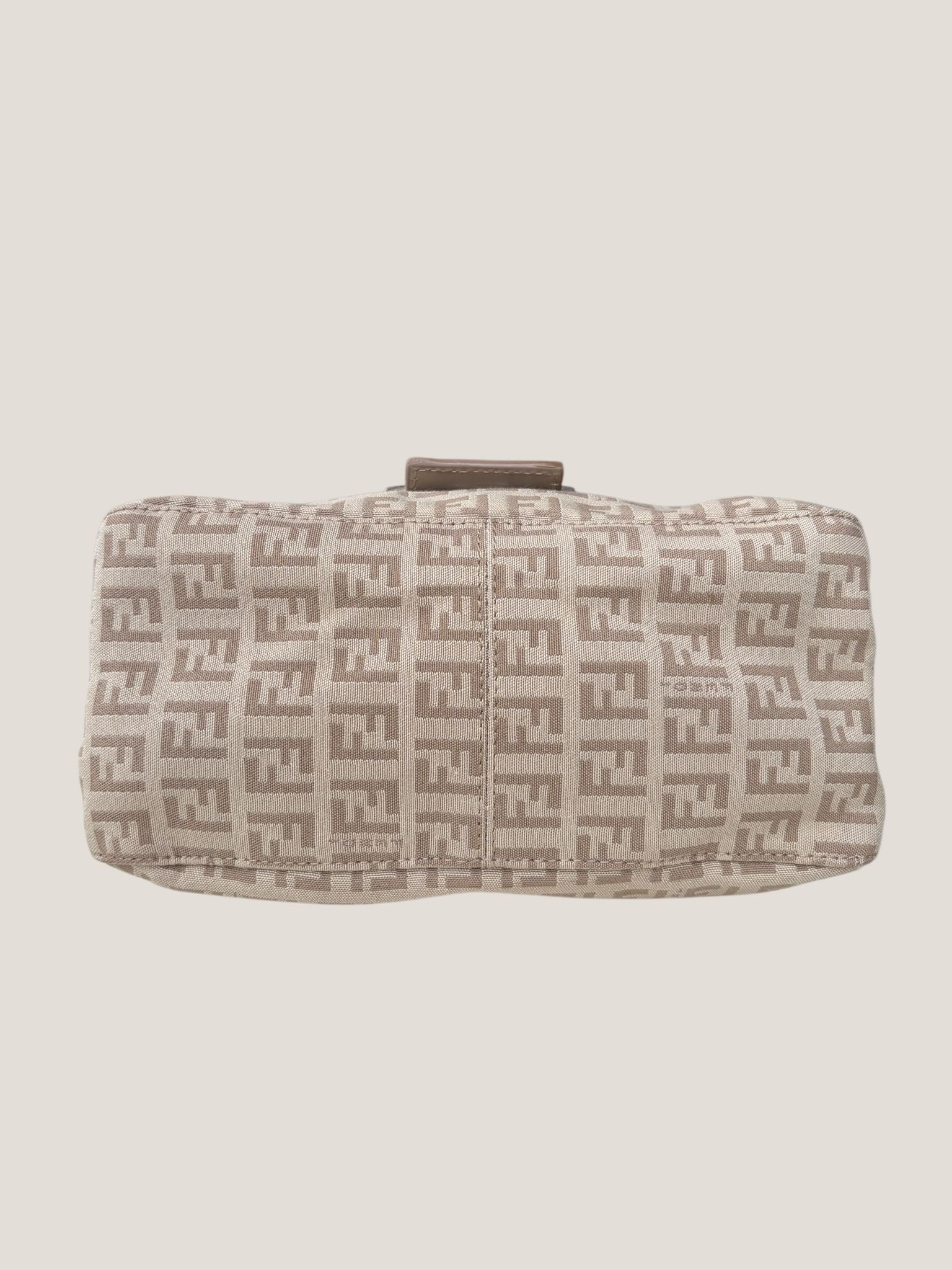 Fendi Baguette Mini Zucchino