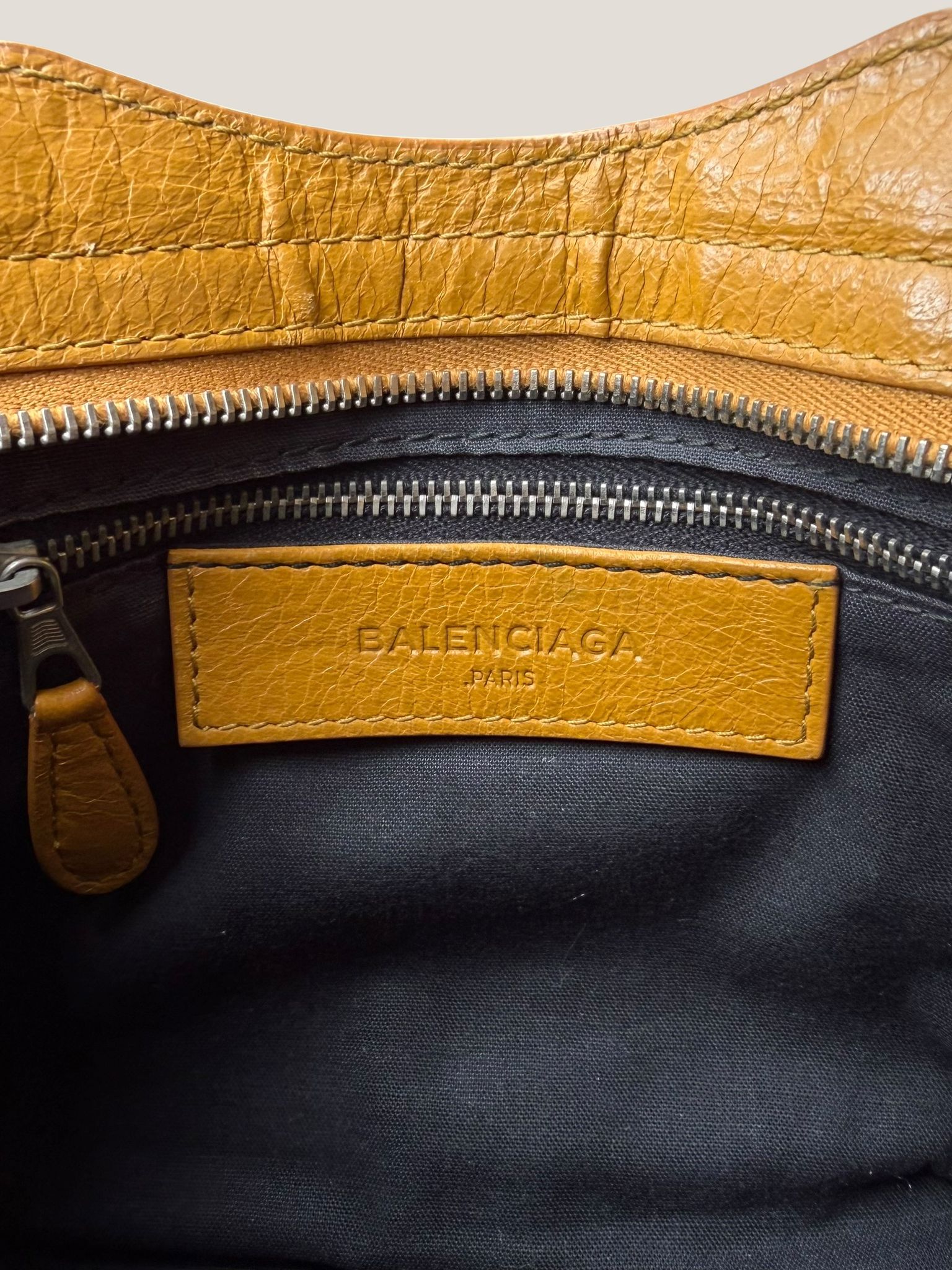 Balenciaga Mini City gialla senape