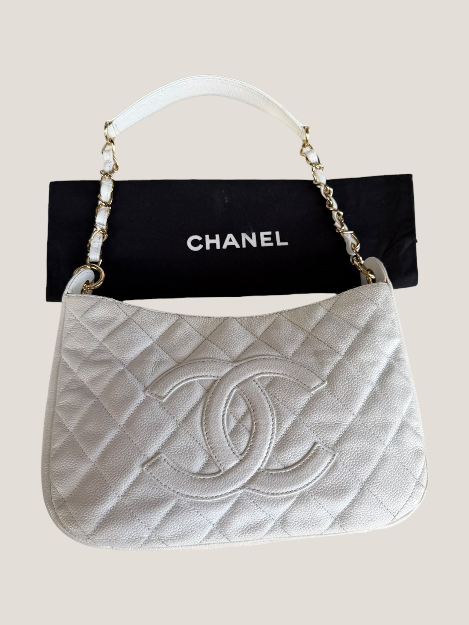 Chanel Hobo Matelassé Caviar Bianca