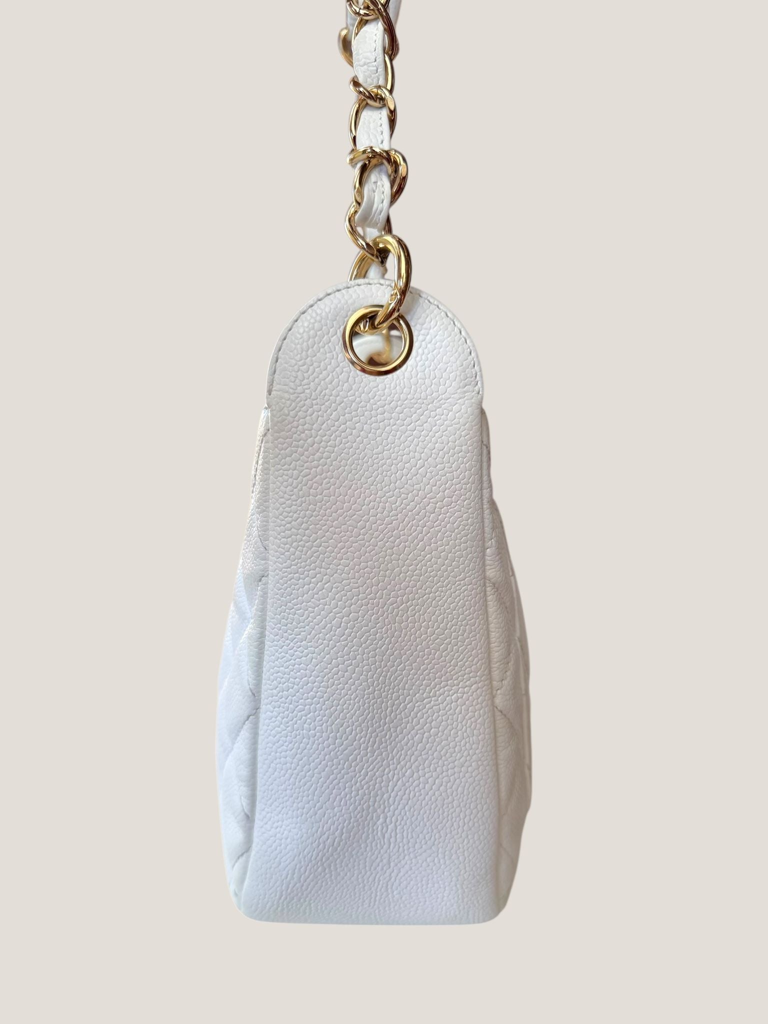 Chanel Hobo Matelassé Caviar Bianca
