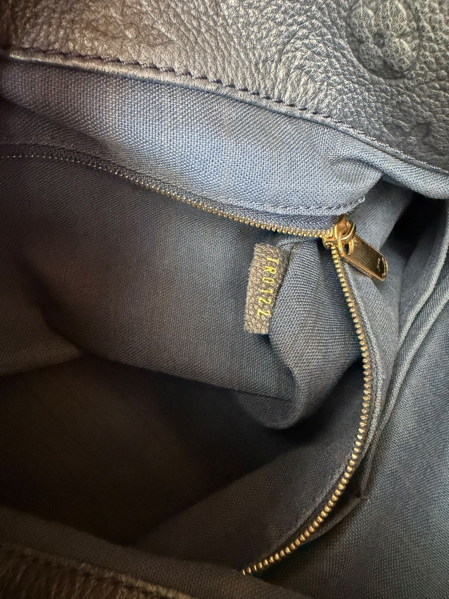Louis Vuitton Artsy MM Empreinte Noir