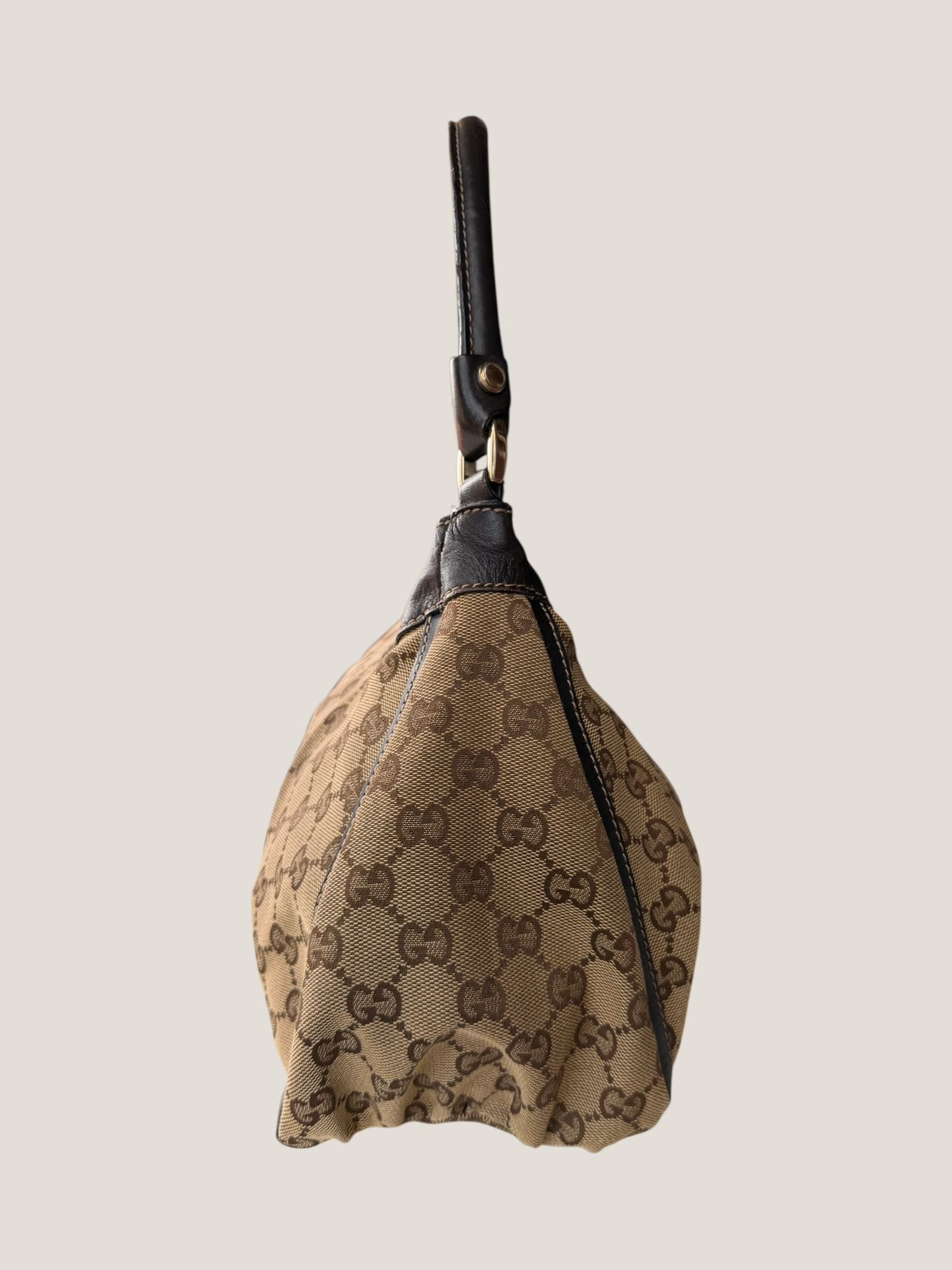 Gucci Abbey D Ring GG Canvas