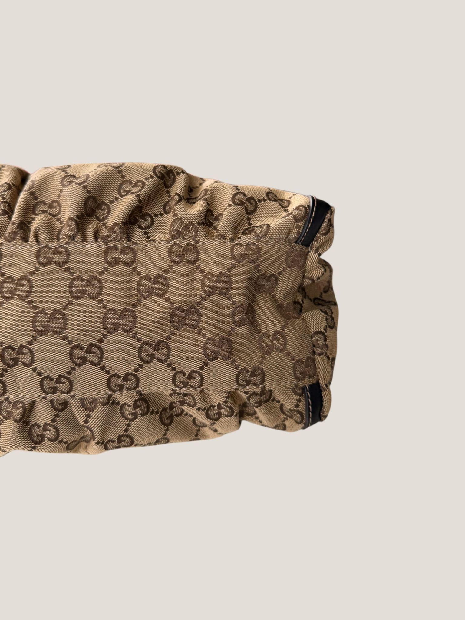 Gucci Abbey D Ring GG Canvas