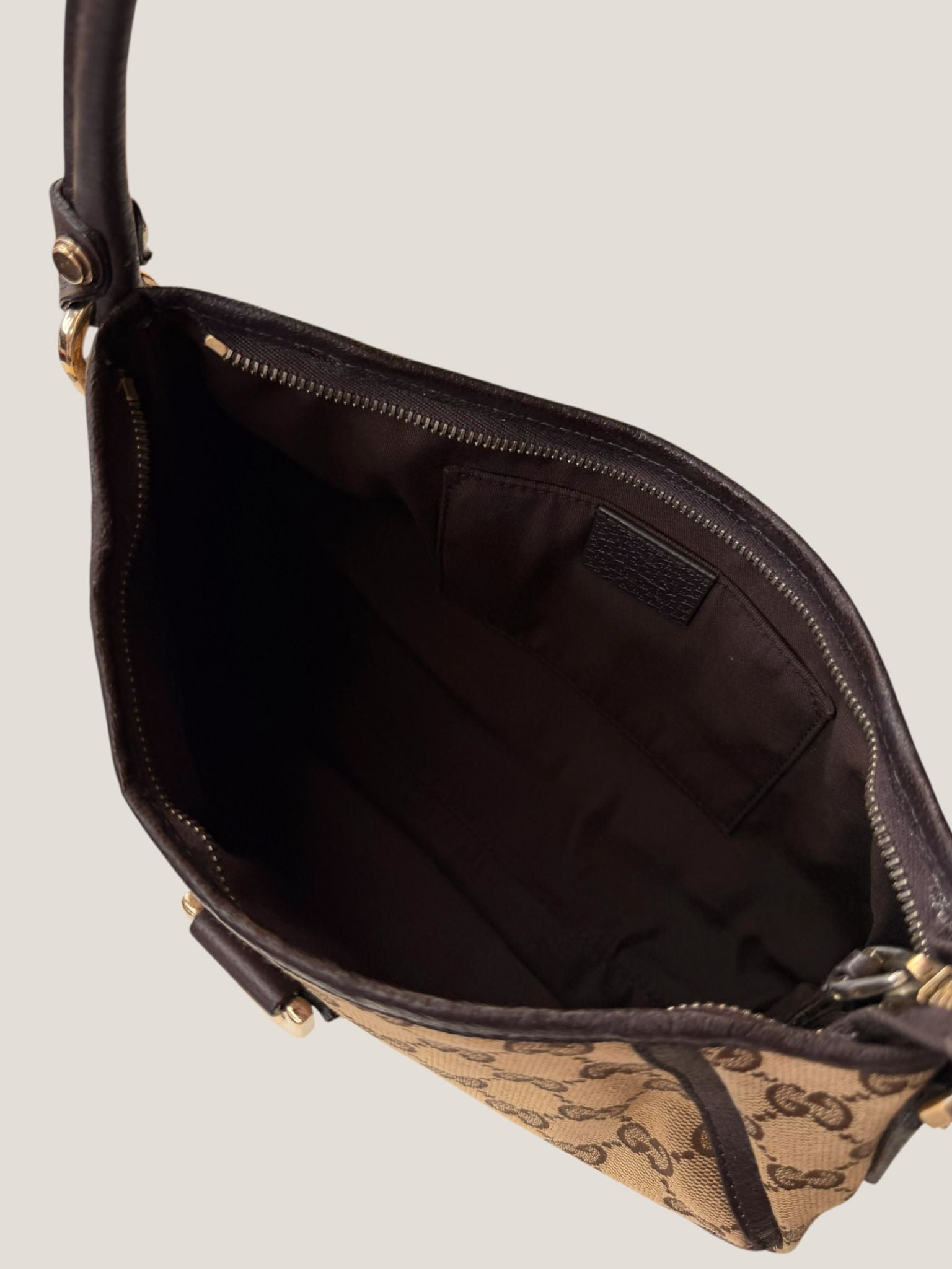 Gucci D Ring Pochette