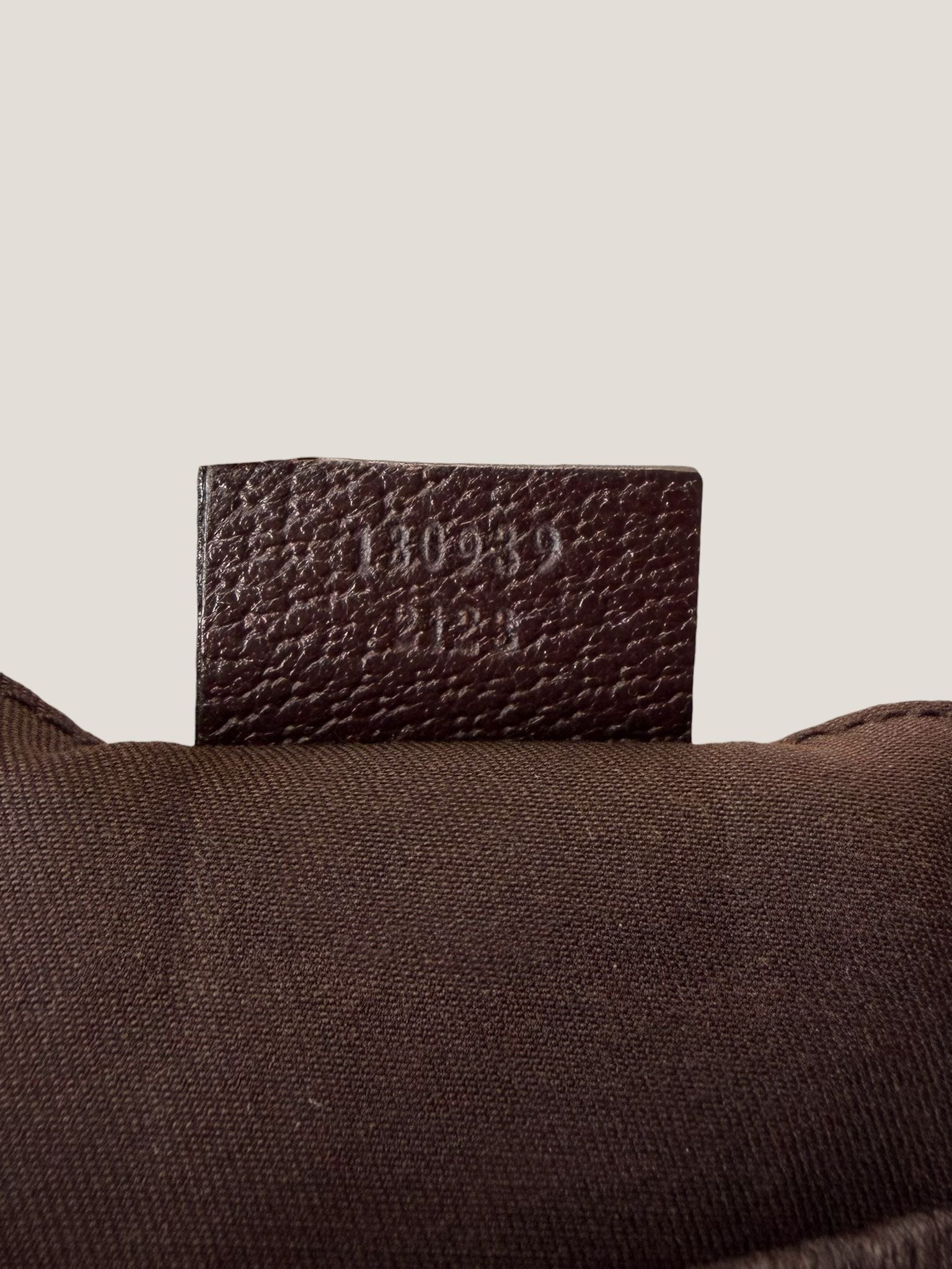 Gucci D Ring Pochette