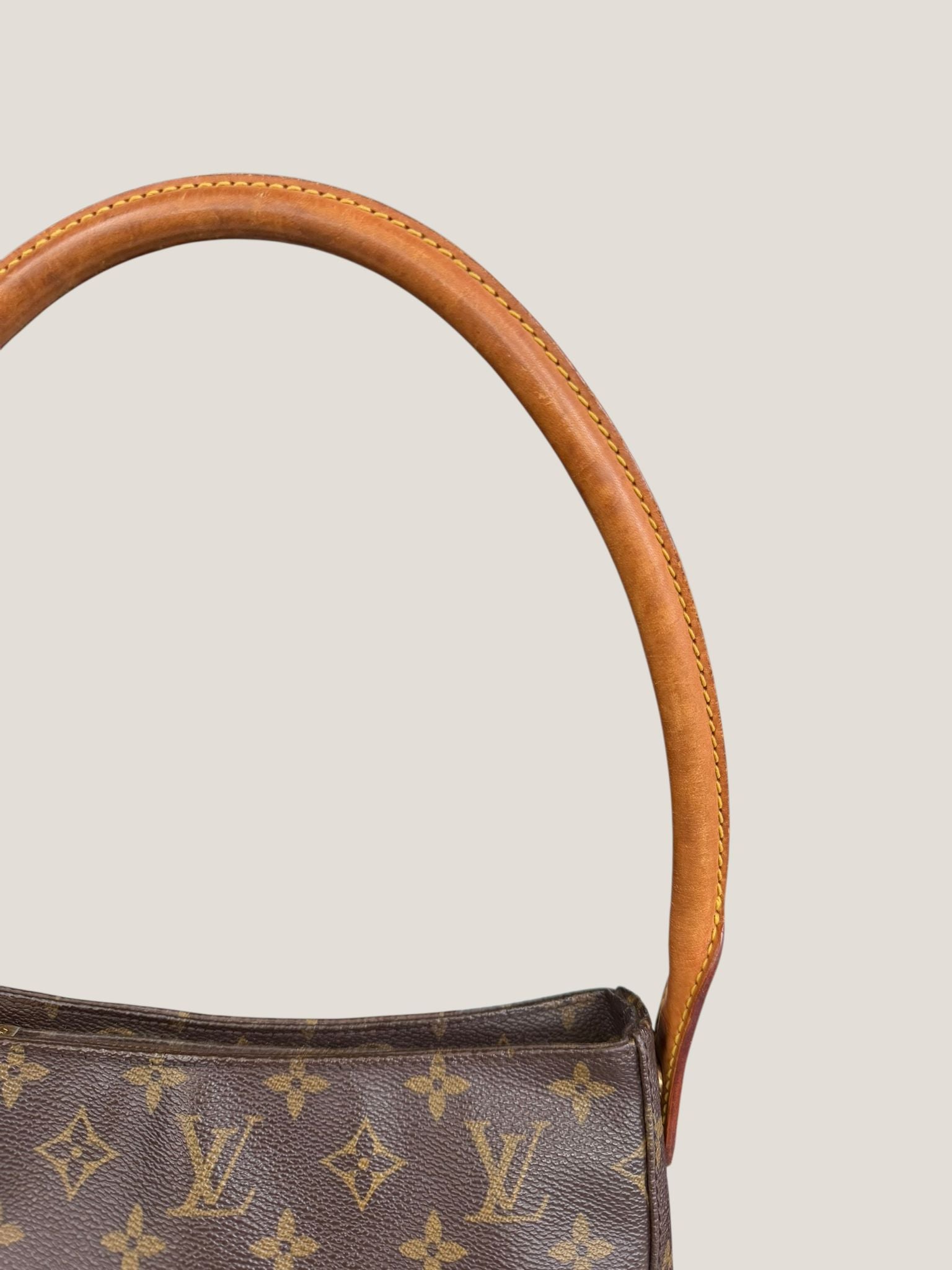Louis Vuitton Looping PM
