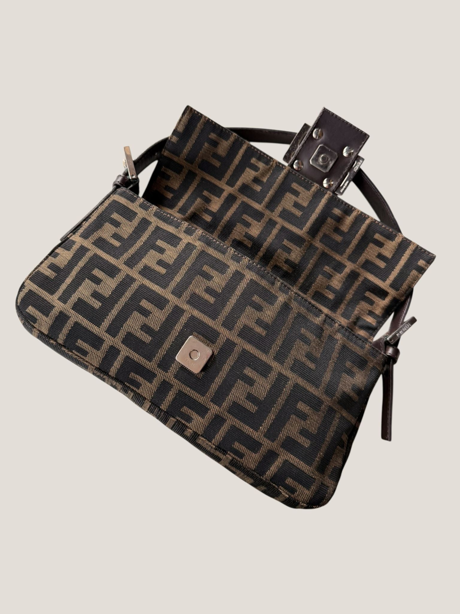 Fendi Baguette Zucca