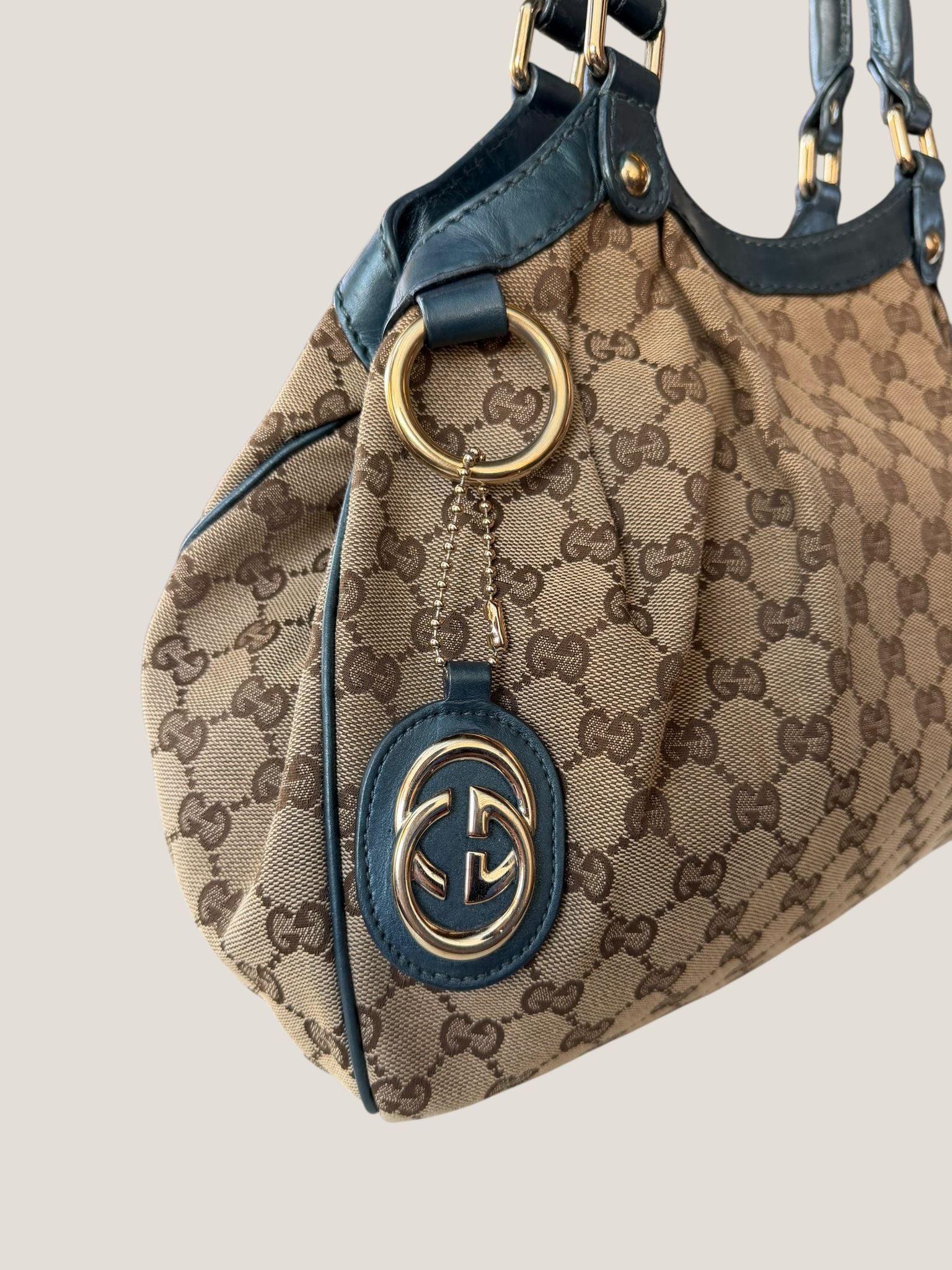 Gucci Sukey GG Canvas Tote