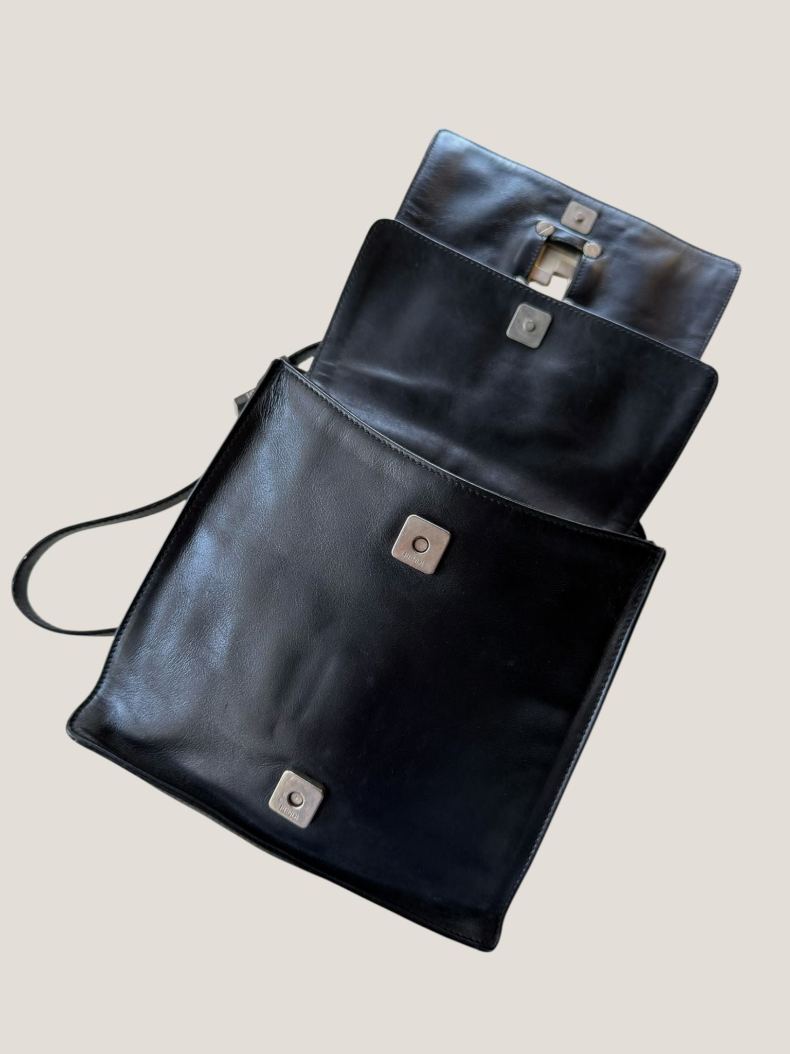 Fendi in Pelle Nera