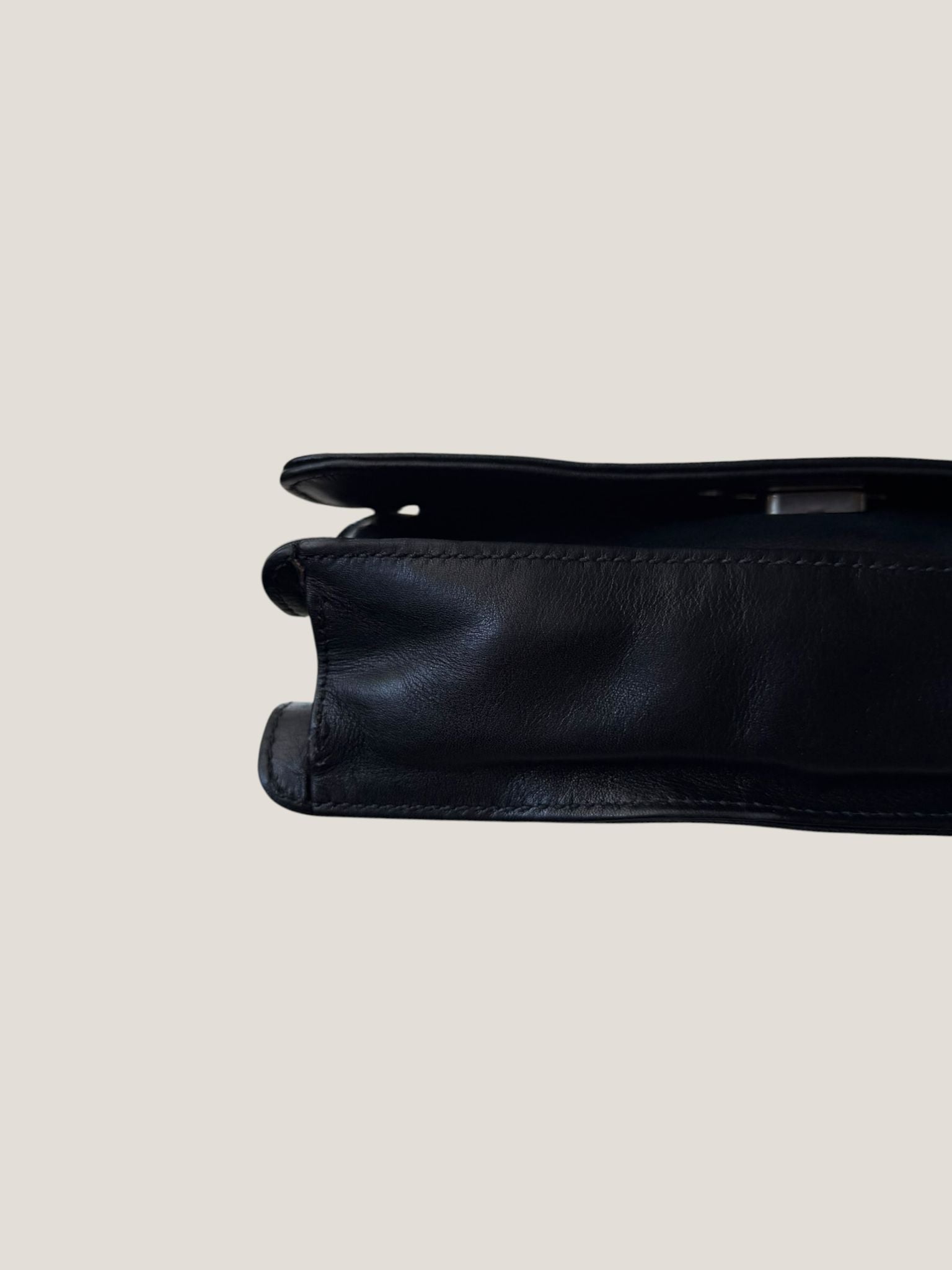 Fendi in Pelle Nera