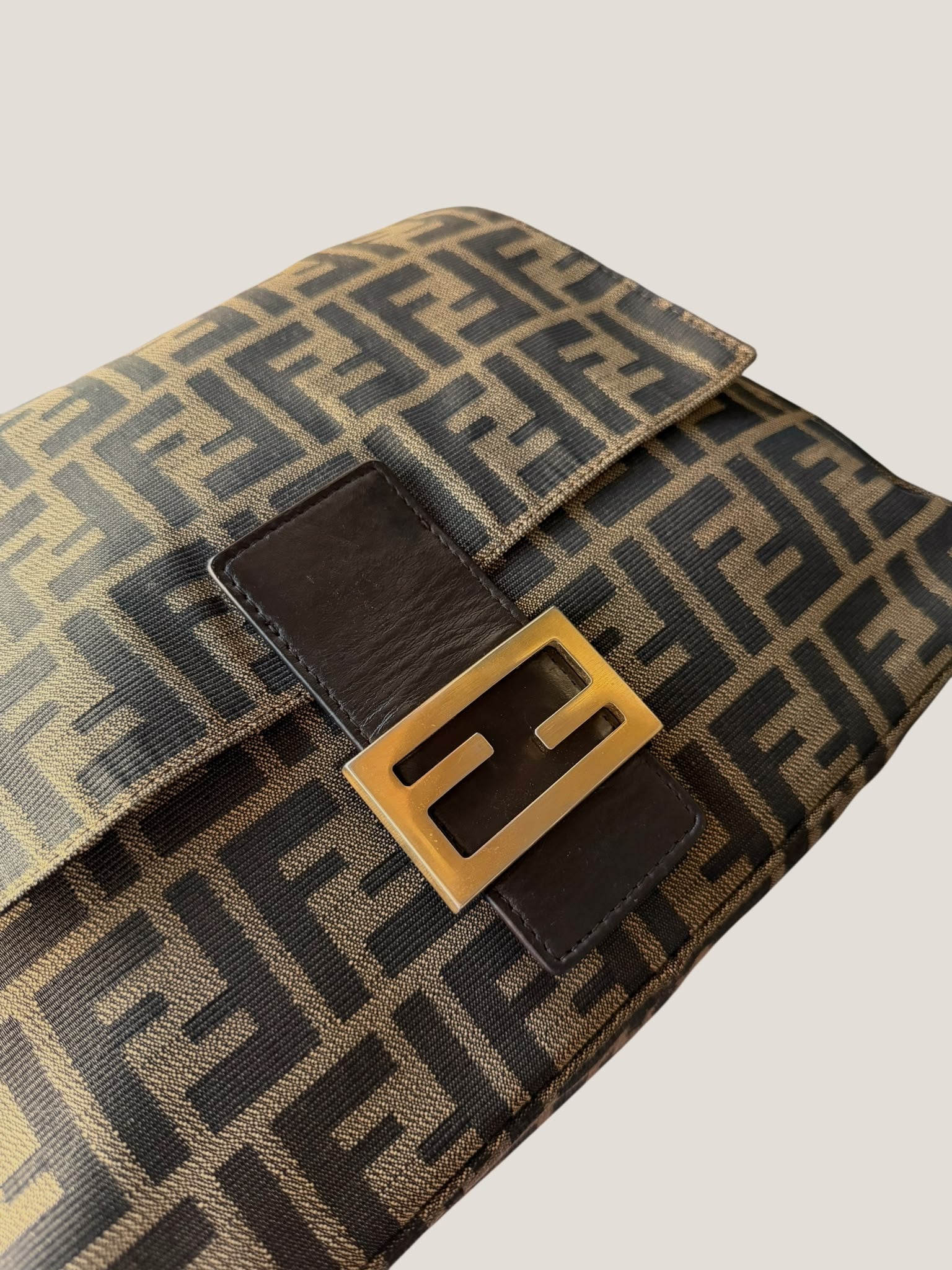 Fendi Mamma Baguette Zucca