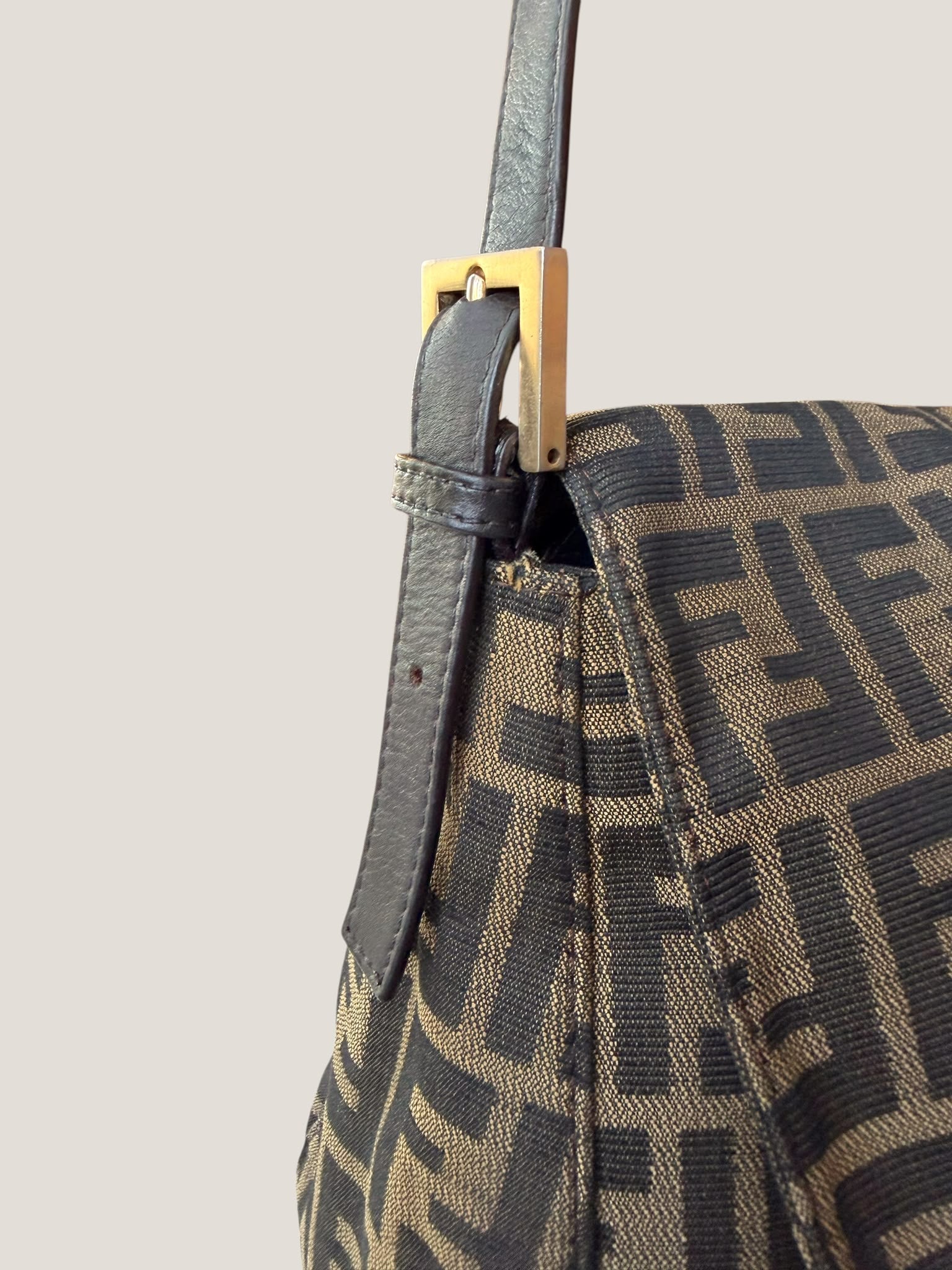Fendi Mamma Baguette Zucca