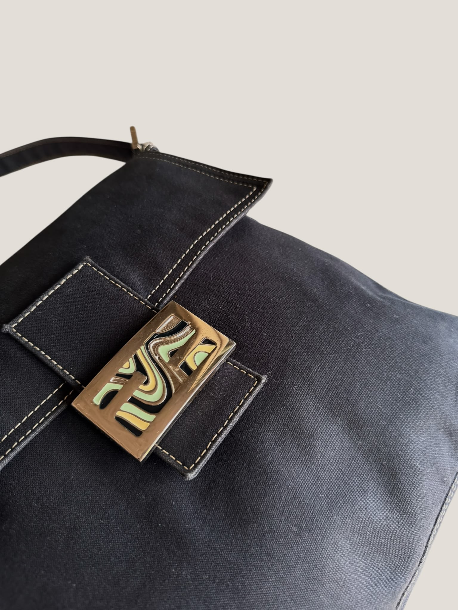 Fendi Baguette in tessuto