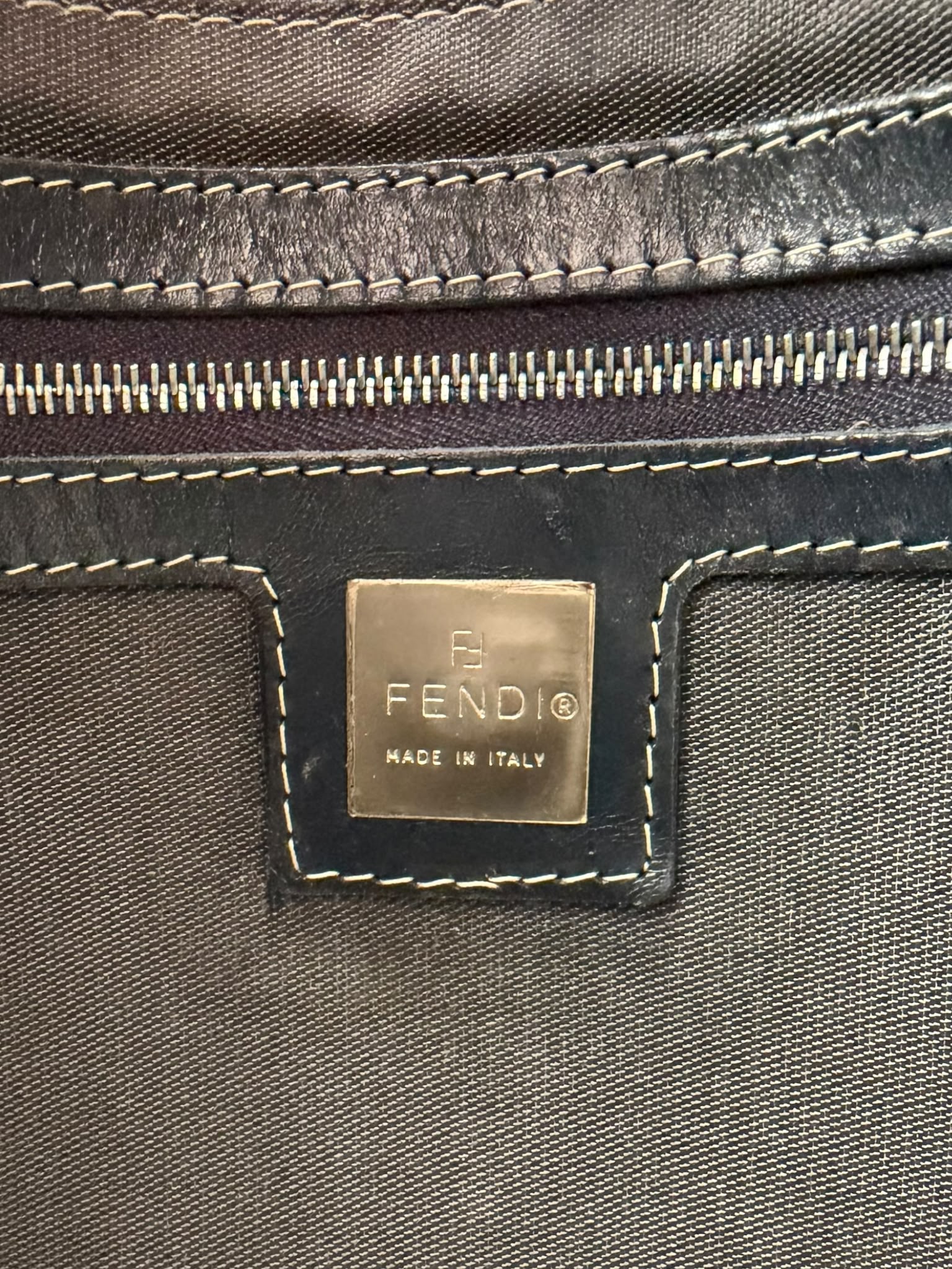 Fendi Baguette in tessuto