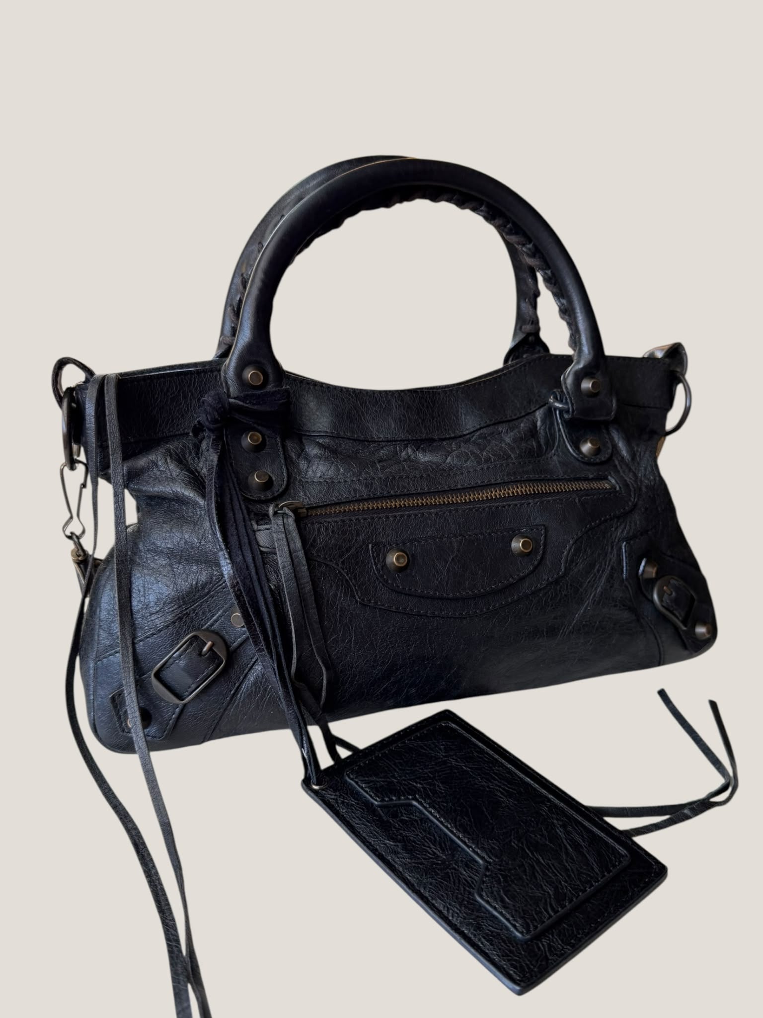 Balenciaga First Nera