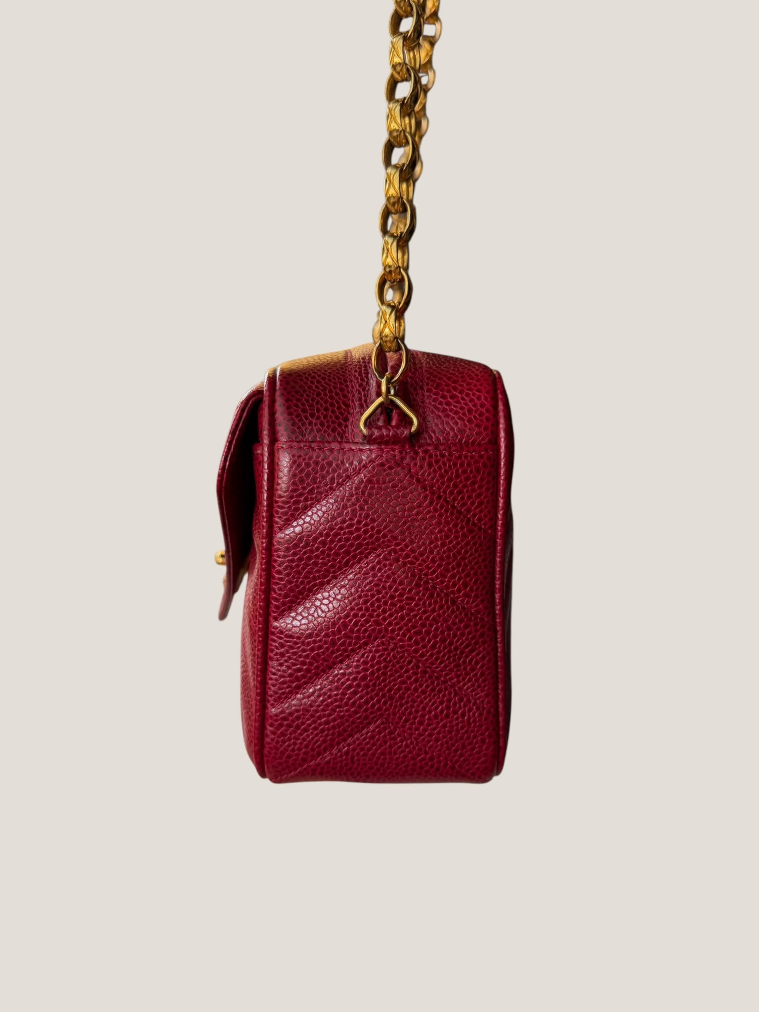 Chanel Vintage Caviar Chevron Camera Bag