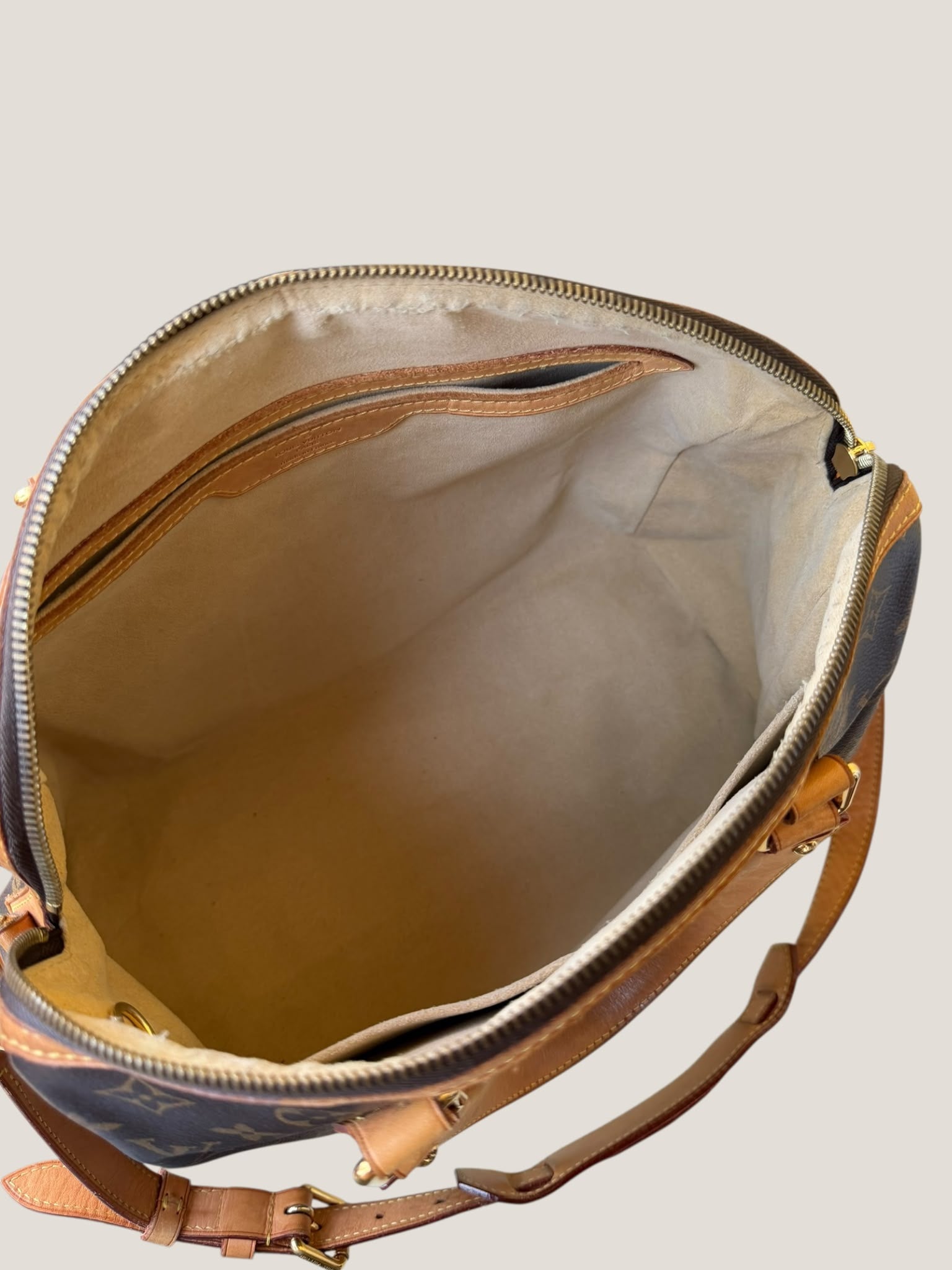Louis Vuitton Monogram Retiro