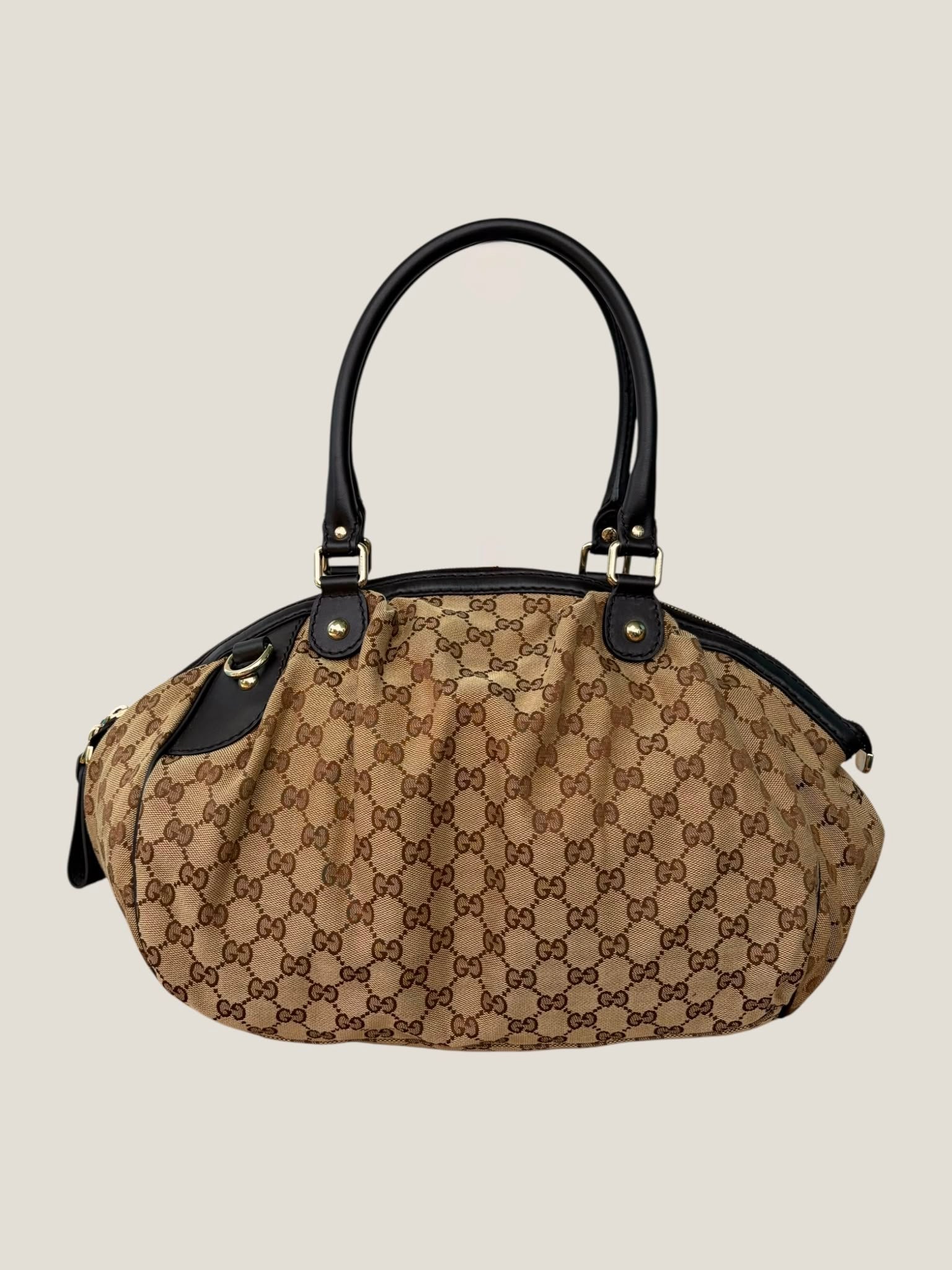 Gucci Sukey GG Canvas