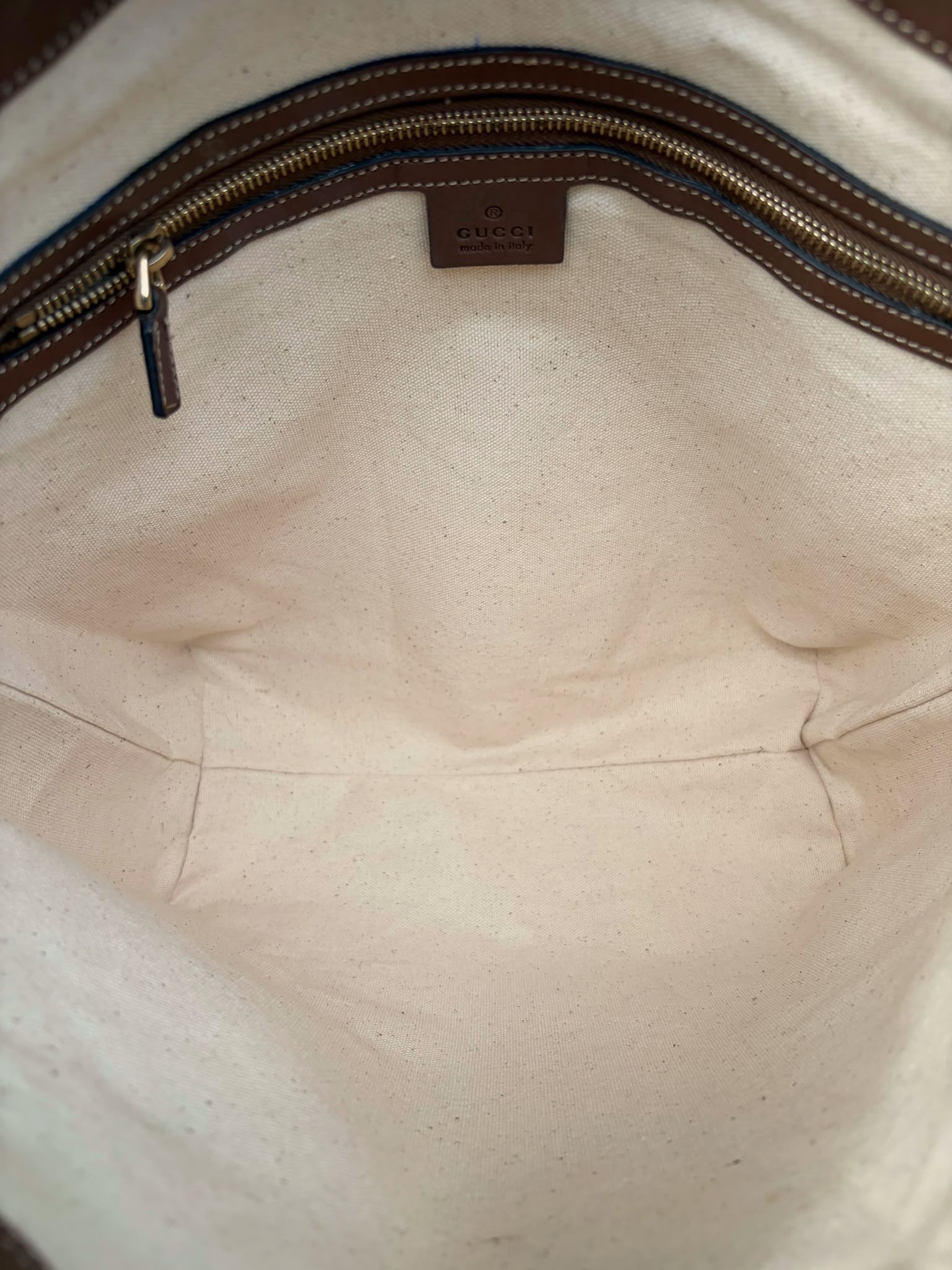 Gucci GG Supreme Tote