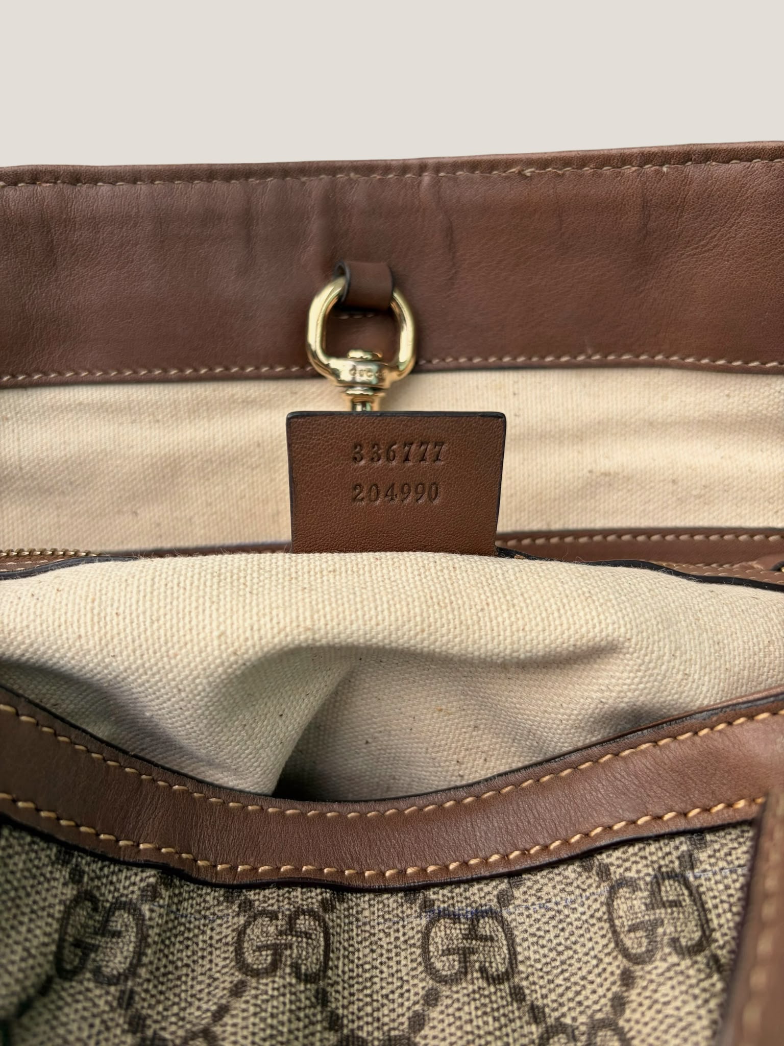Gucci GG Supreme Tote