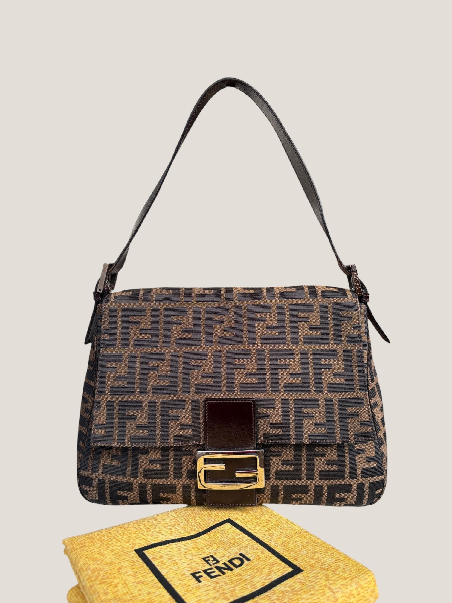Fendi Mamma Baguette Zucca